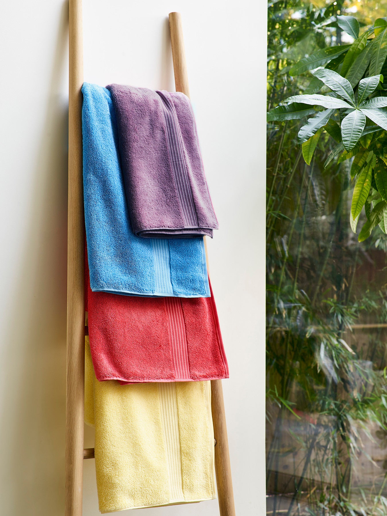 Supreme Hygro Towel Collection White