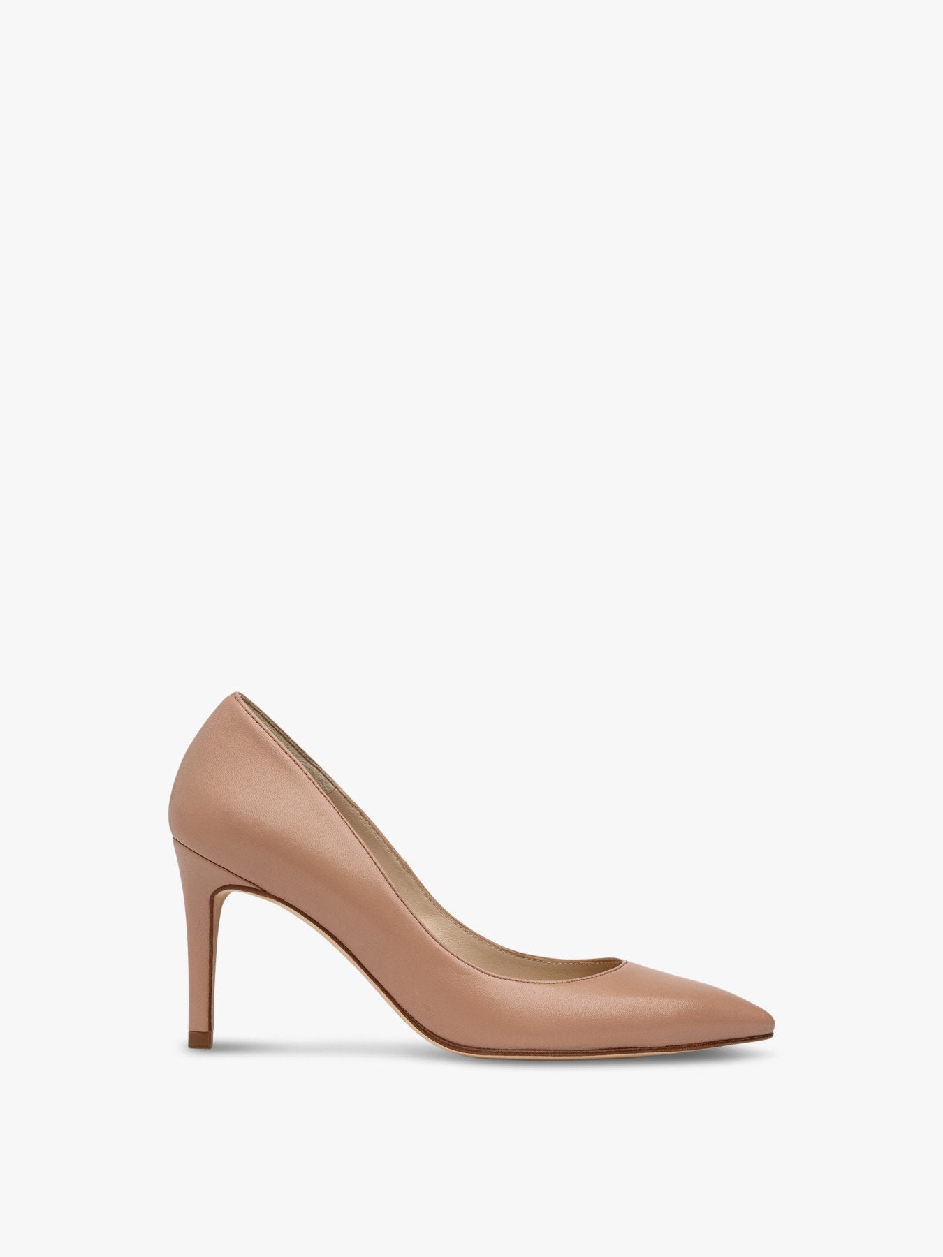 Floret Nappa Leather Closed Courts