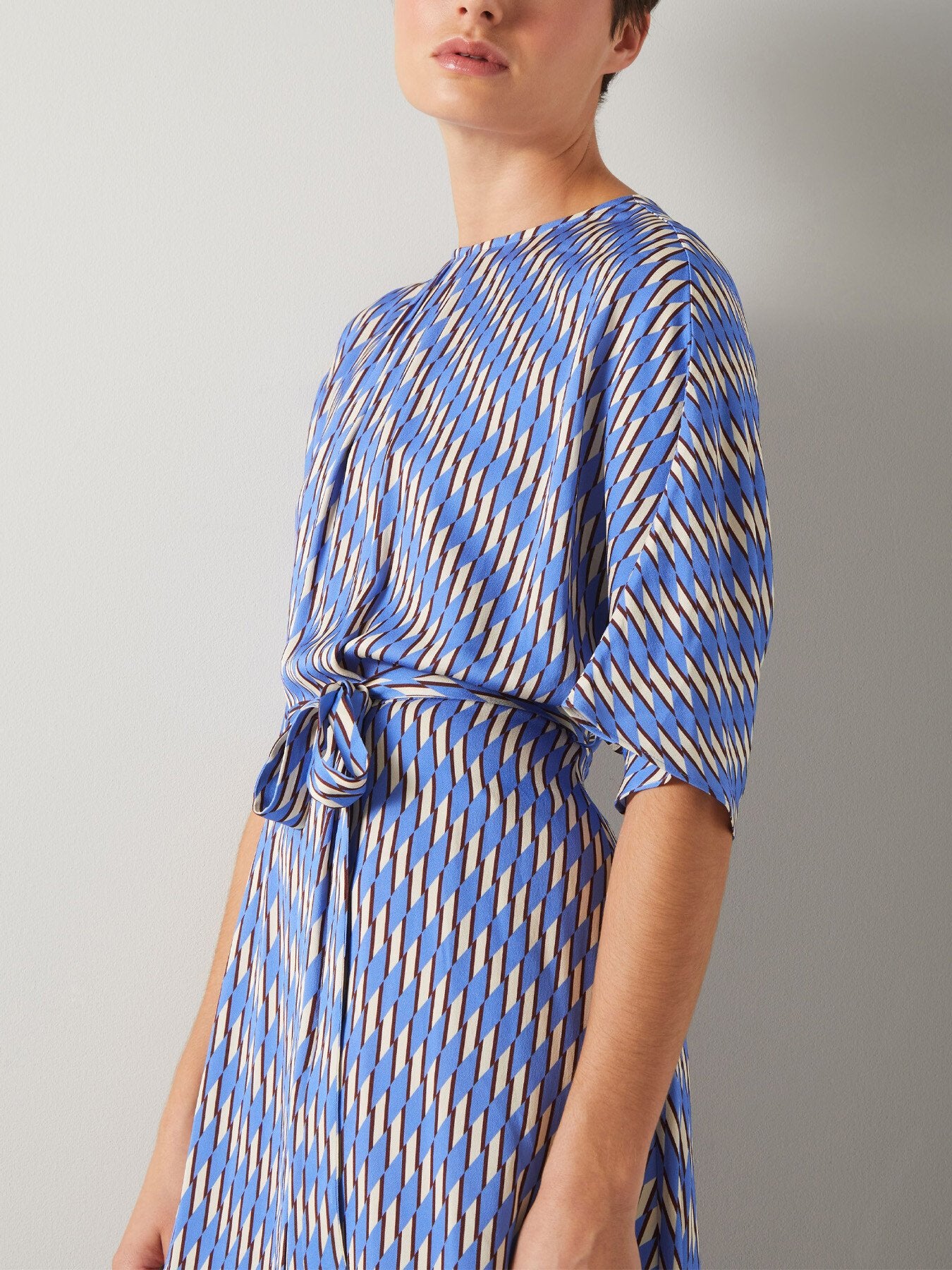 Anni Geometric Print Handkerchief Hem Dress