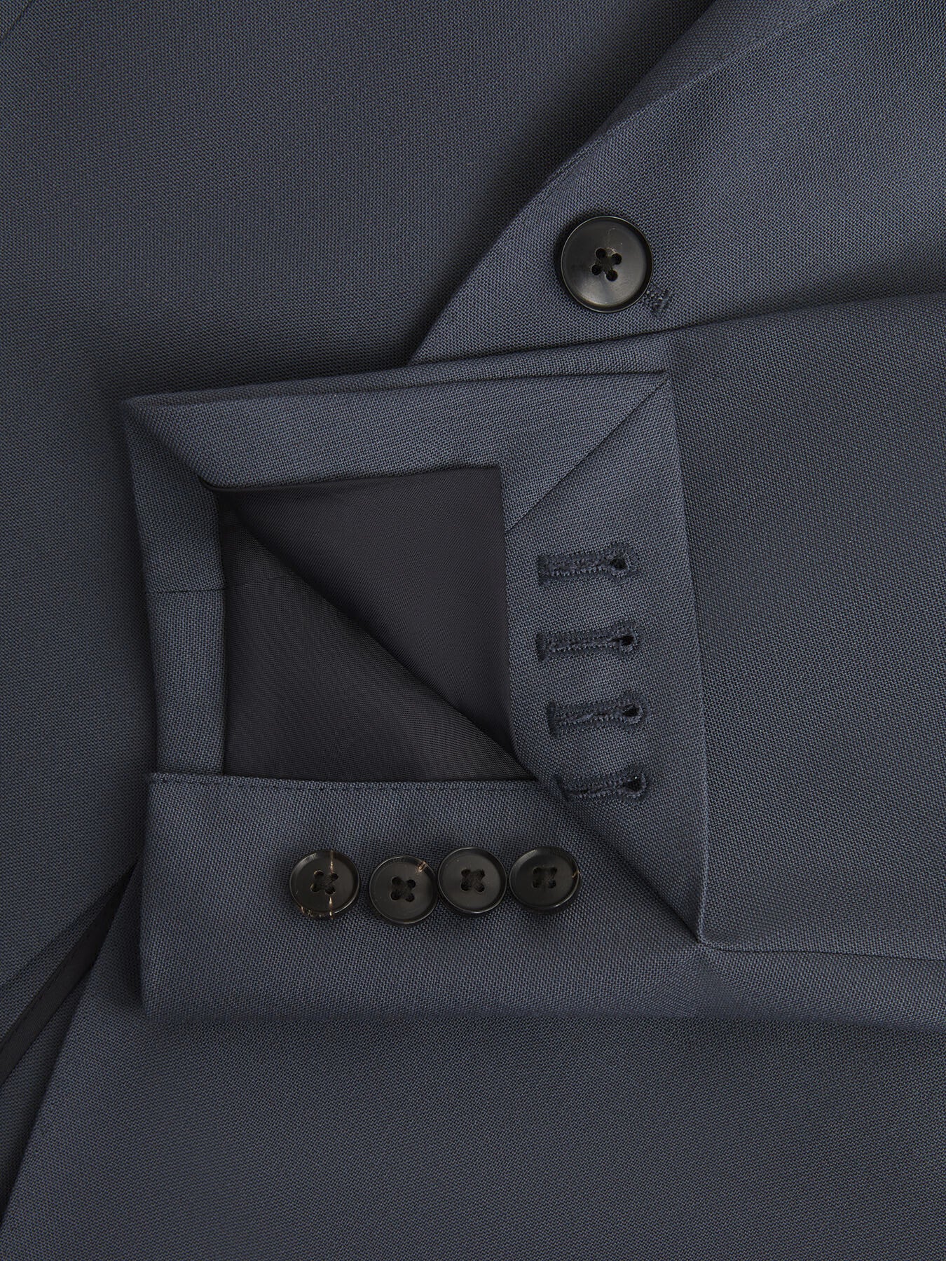 Fine Single Breasted Wool Blazer