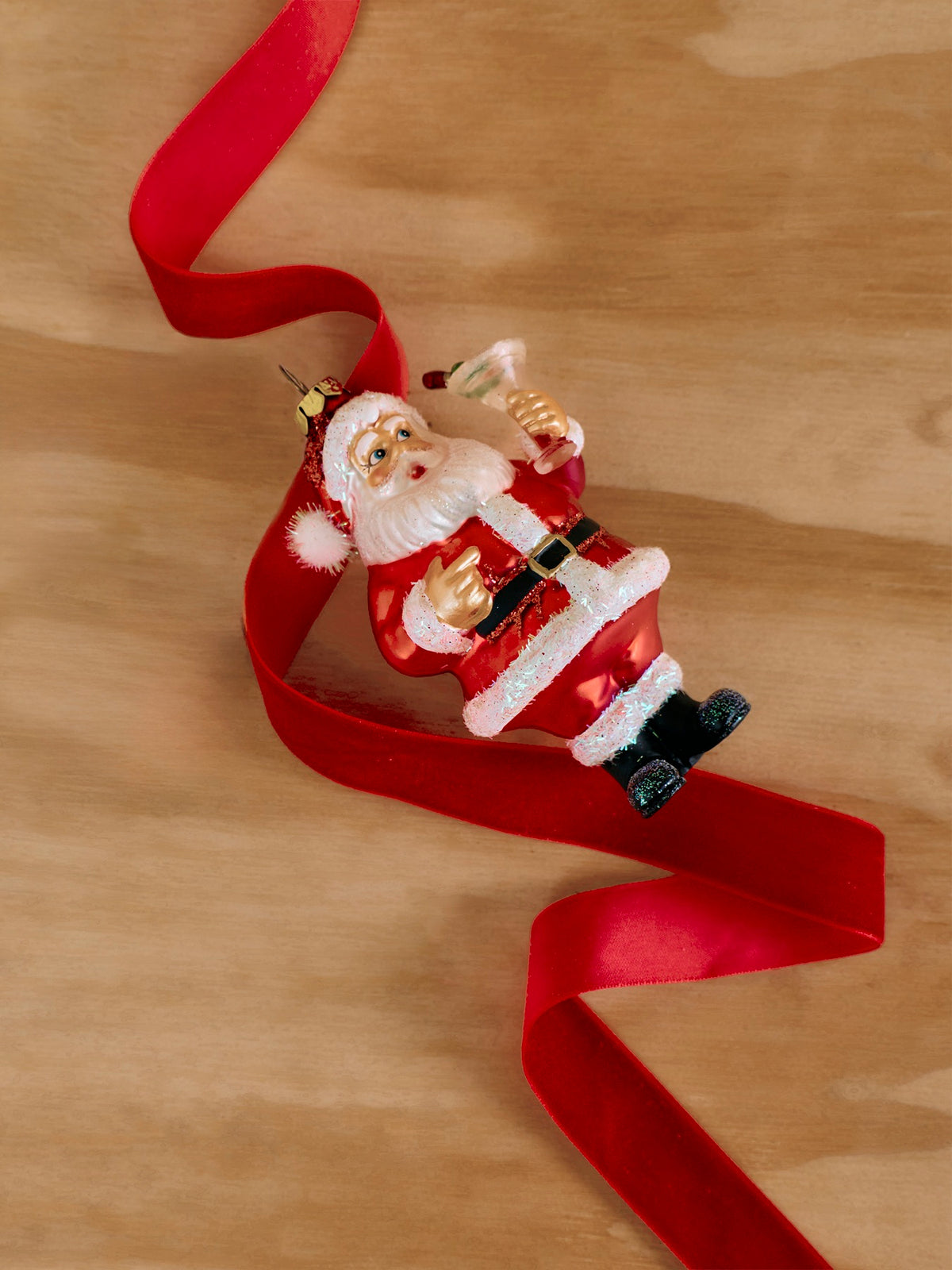 Glass Santa With Cocktail Hanging Decoration 11cm - Red