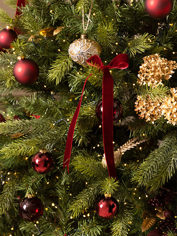 Baubles & Decorations