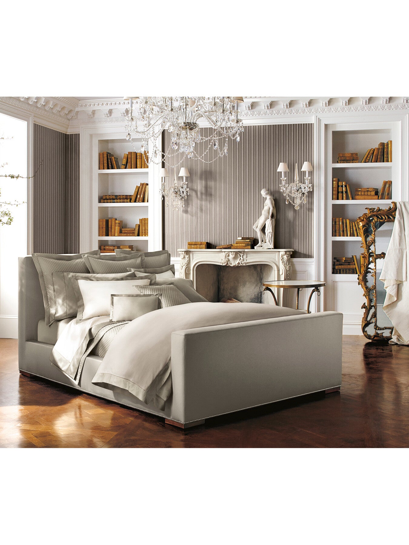Langdon Cushion Cover White/Silver