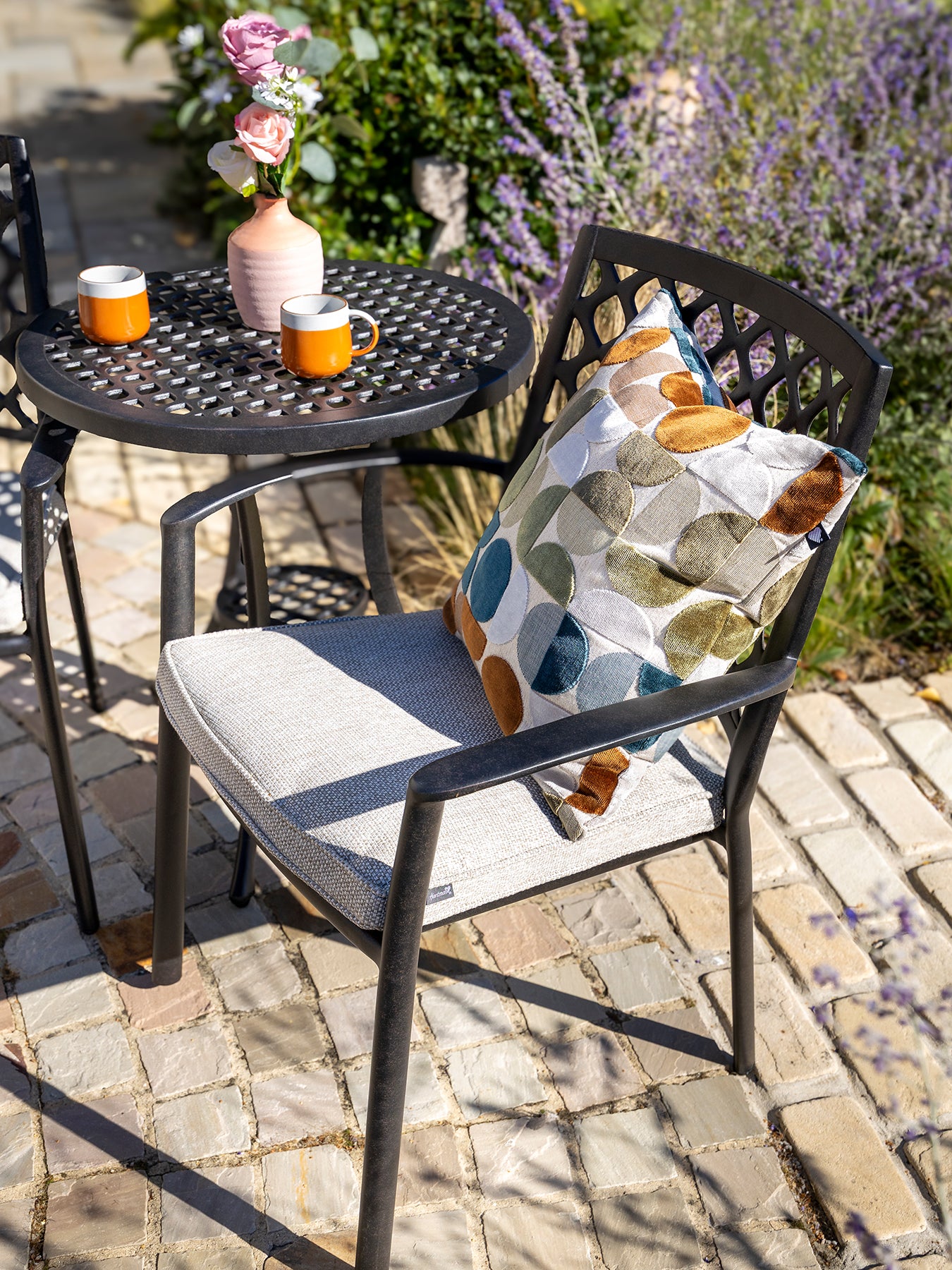 Avebury Bistro Set