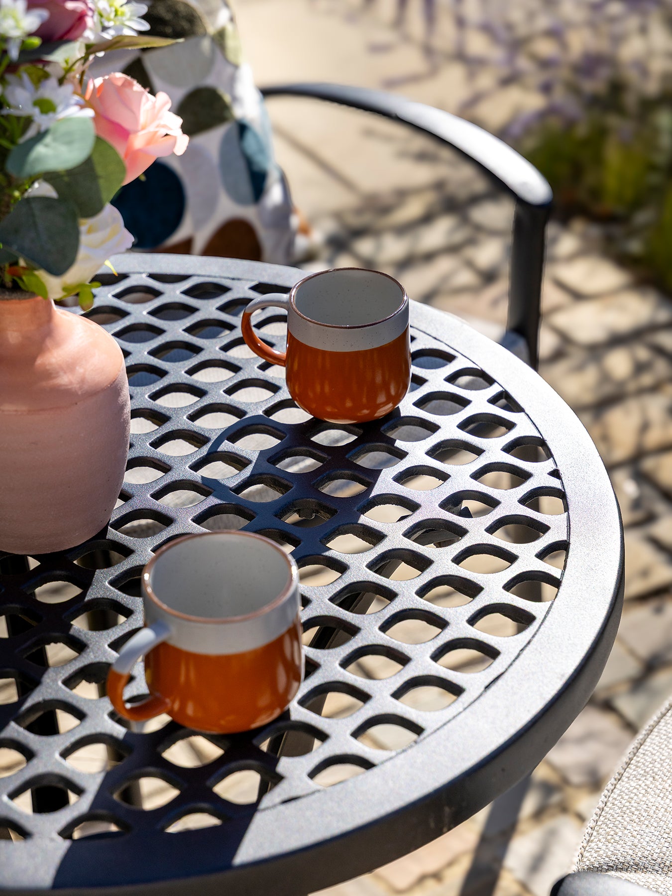 Avebury Bistro Set