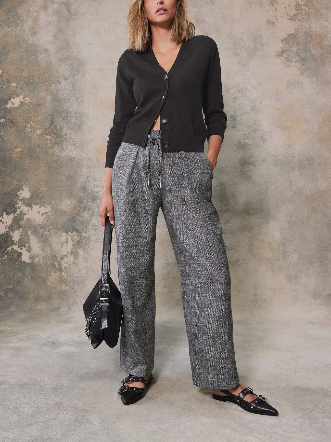 Pleated Wide Trousers