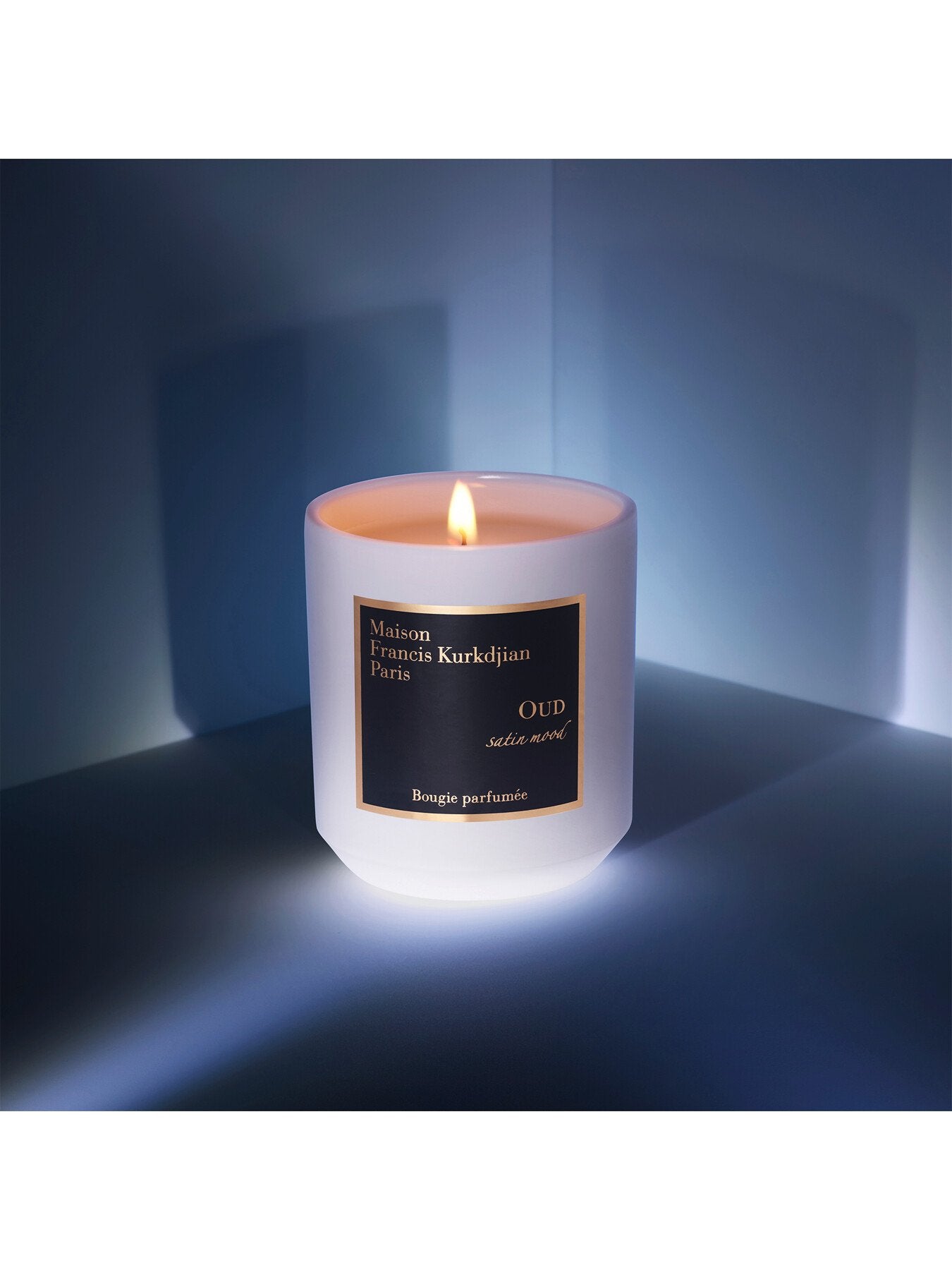 OUD Satin Mood Scented Candle 280g
