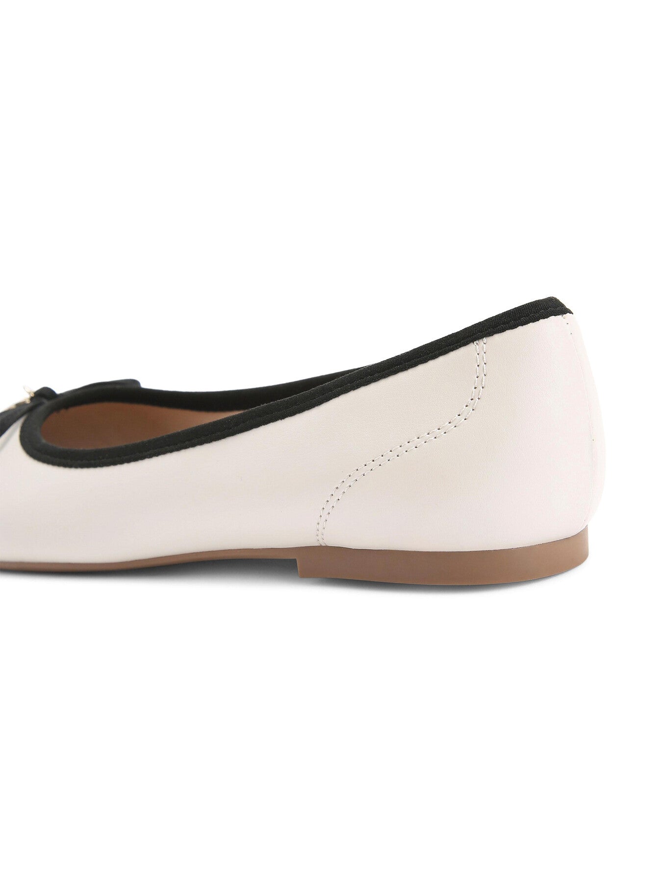 Mindy2 Trainers Bone