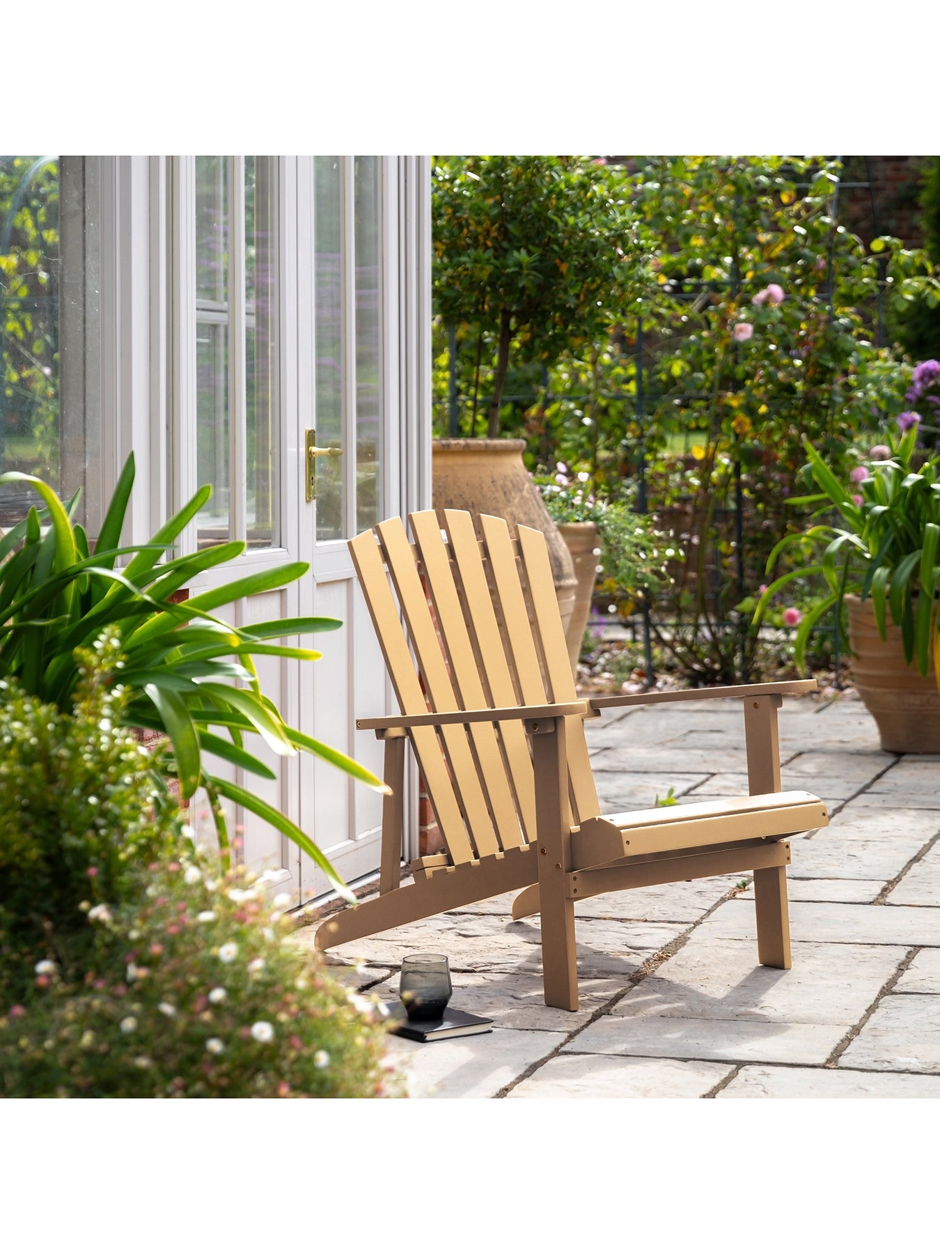 Siena Wooden Lounge Chair Pastry