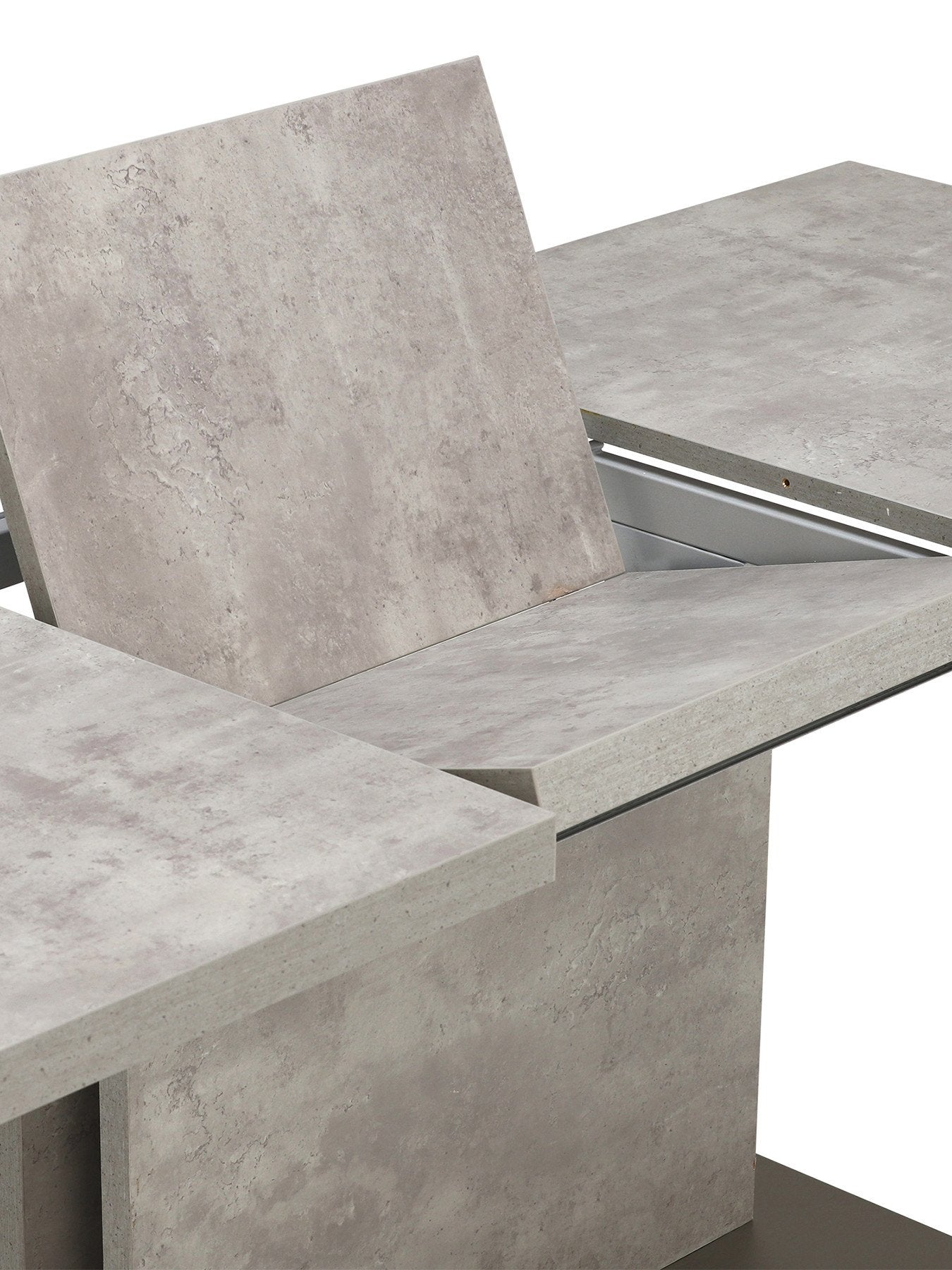 Halmstad Extending Dining Table