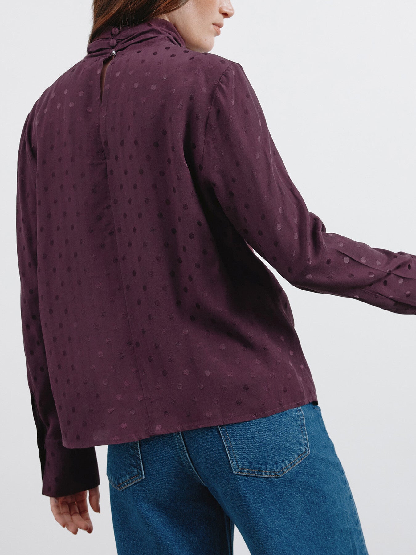 Jaquard Twist Neck Top