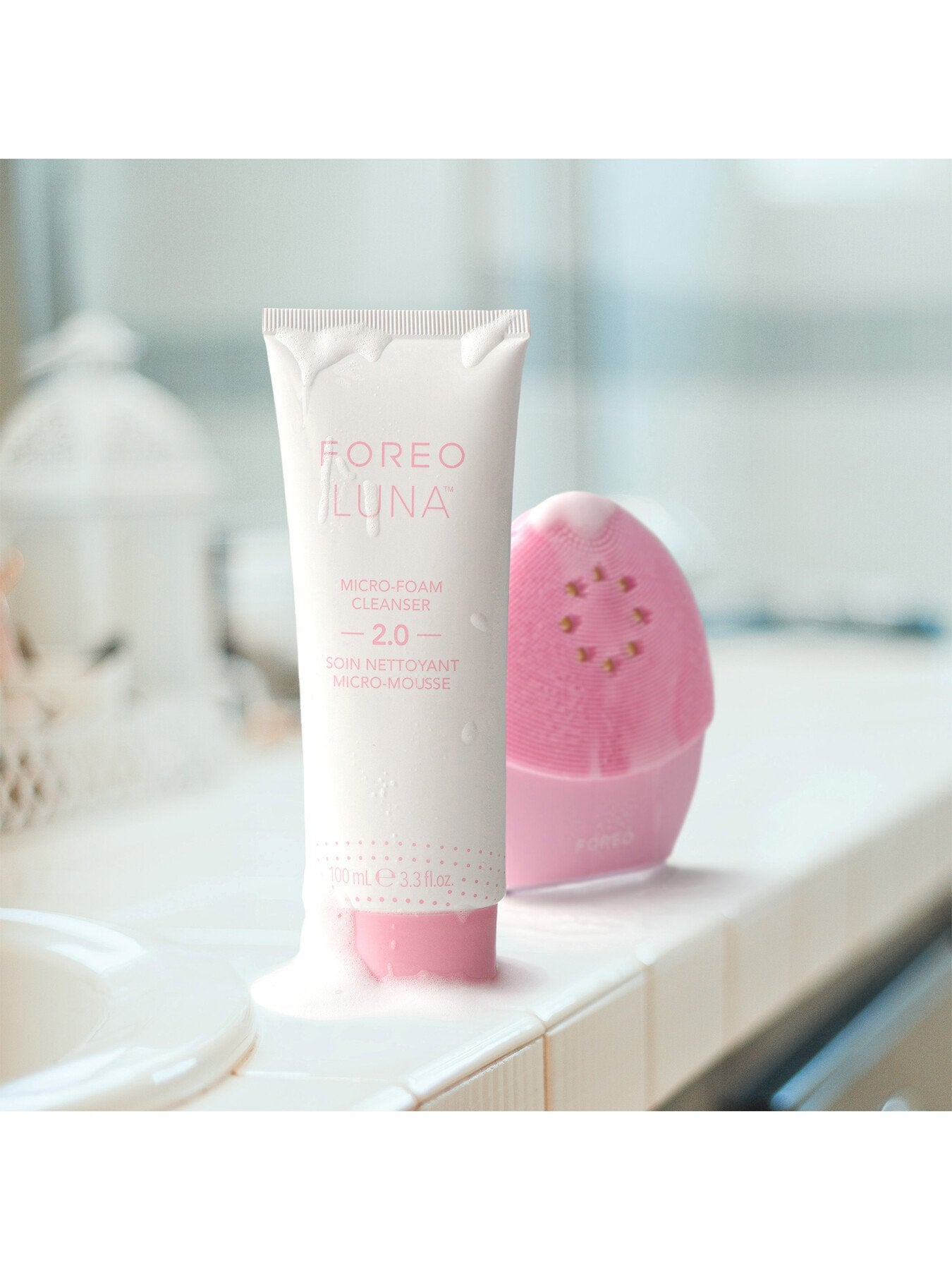 LUNA™ Micro-Foam Cleanser 2.0