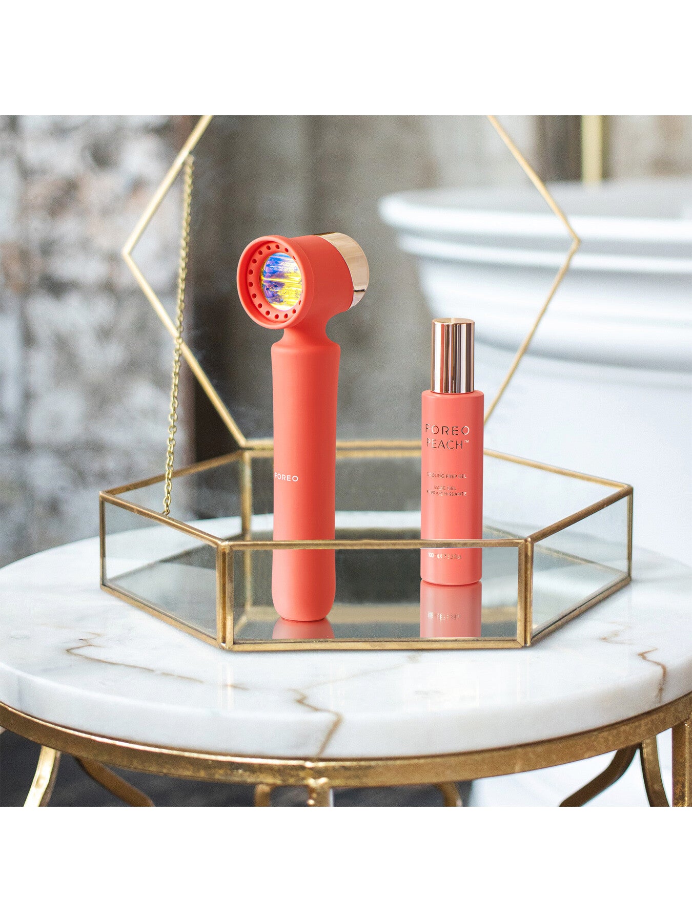 FOREO PEACH™ Cooling Prep Gel for the most comfortable IPL hair removal