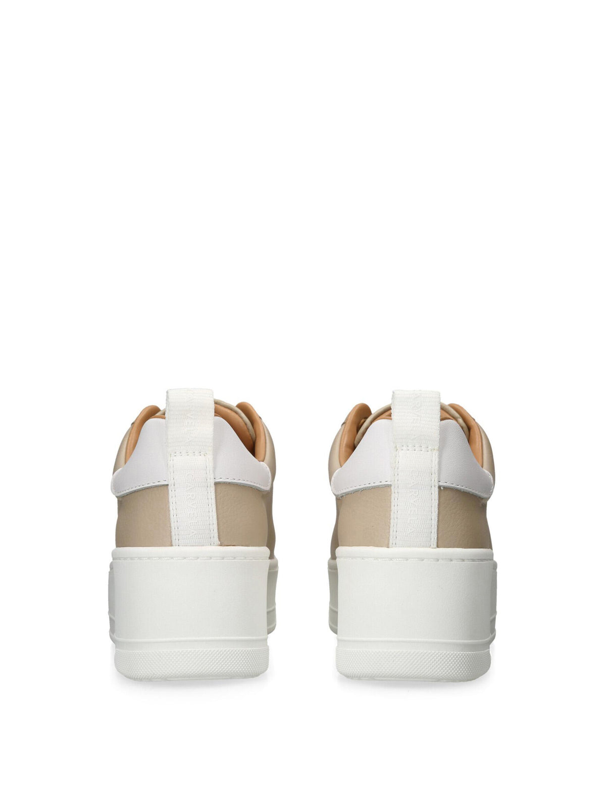 CONNECTED LACELESS