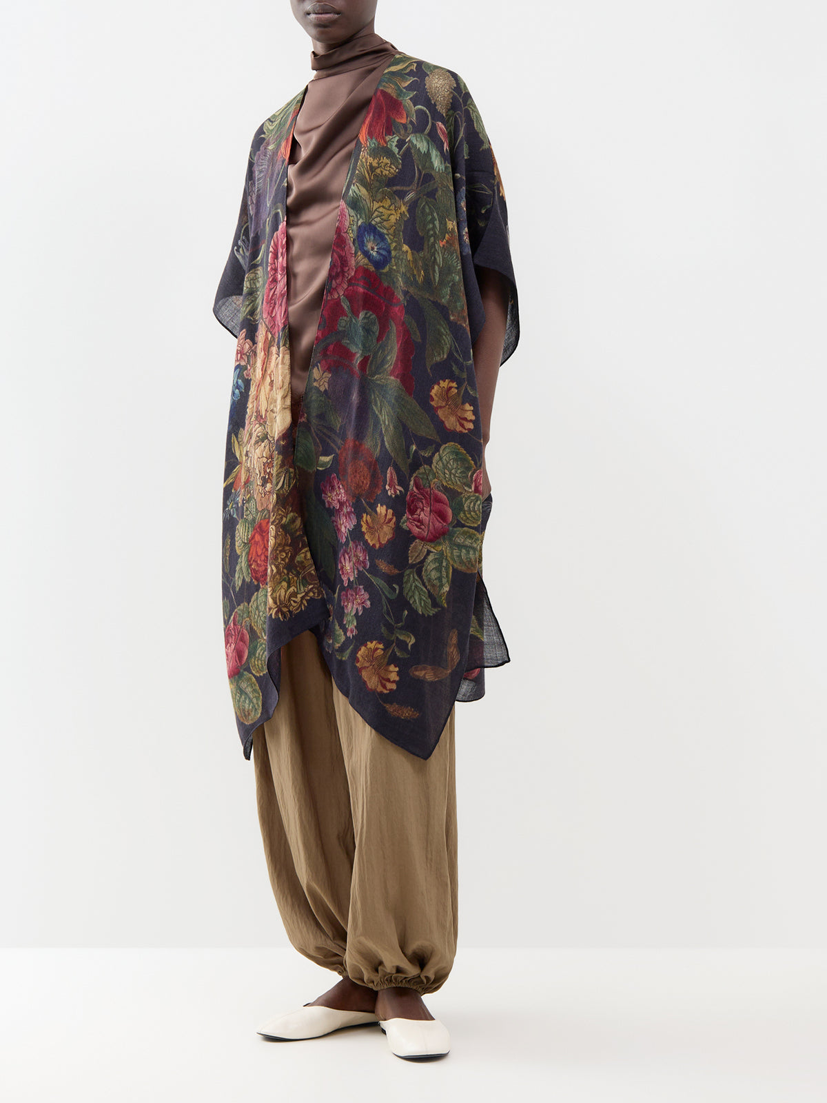 Primula Wool Throwover - Black