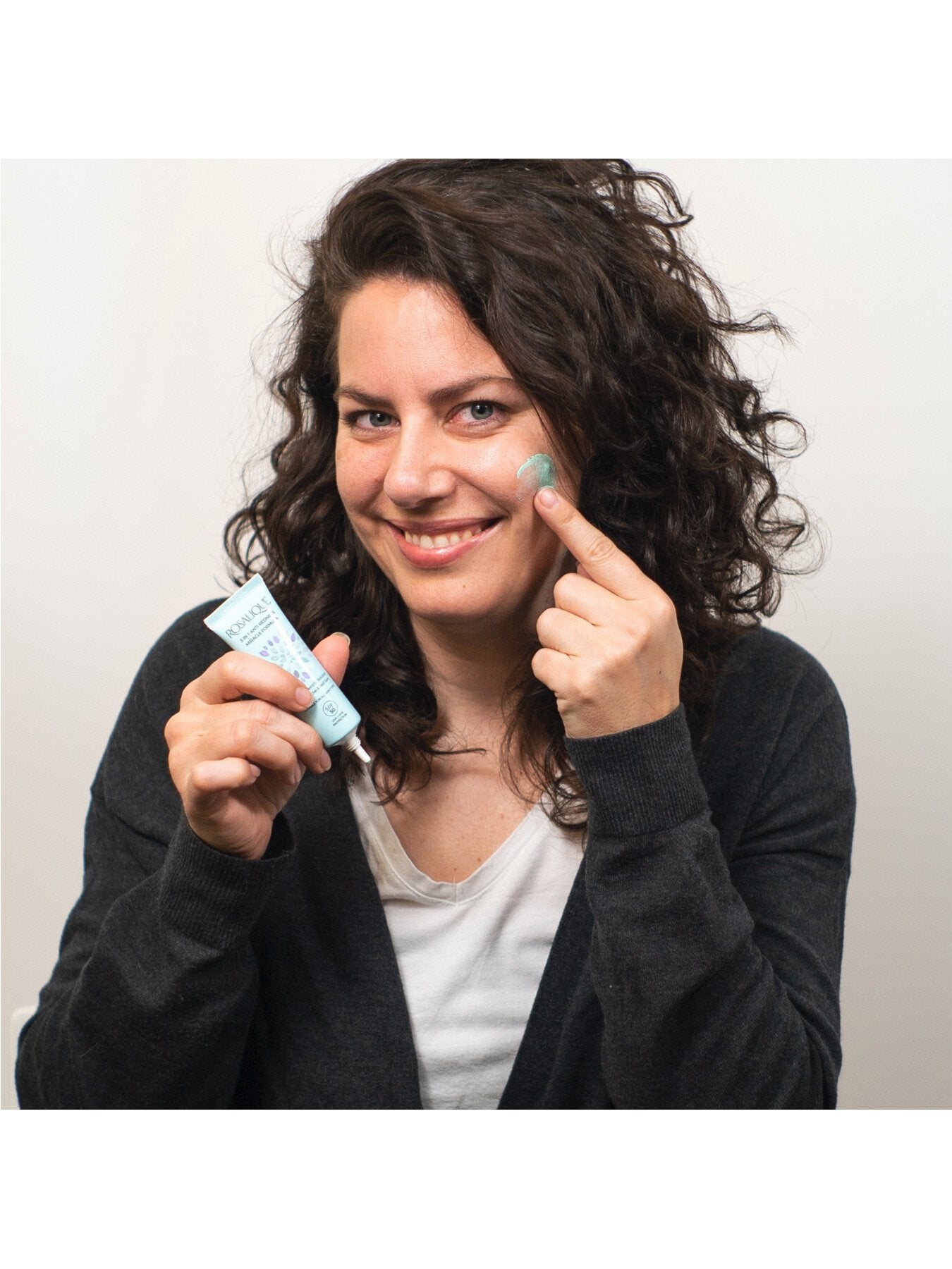 Rosalique 3 in 1 Anti-Redness Miracle Formula