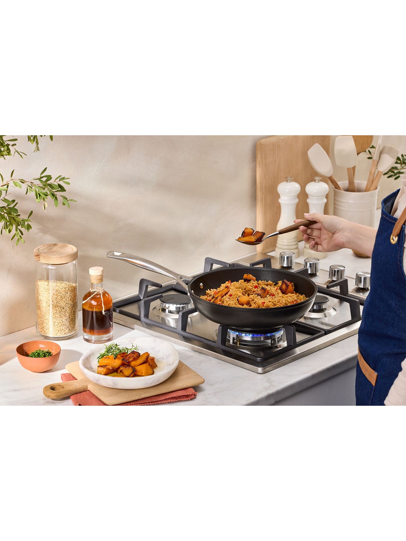 Toughened Non-Stick Deep Frying Pan 26cm Black