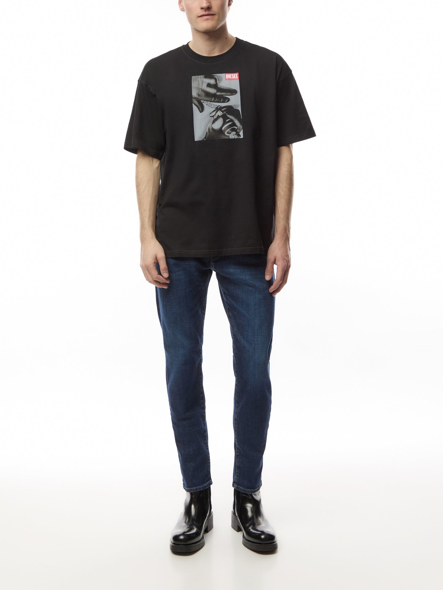 2019 D-Strukt Slim Fit Jeans