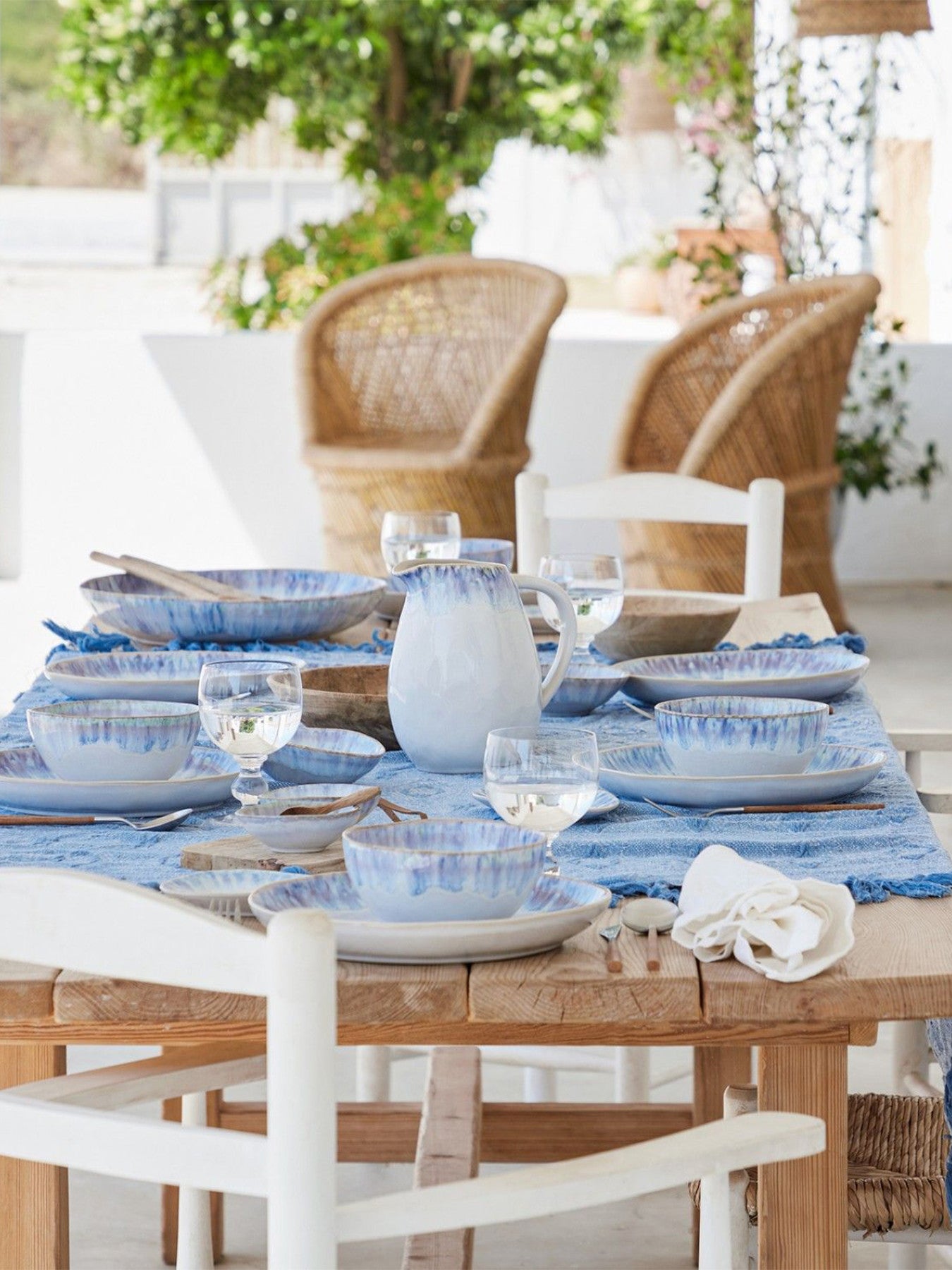 Brisa Bread Plate