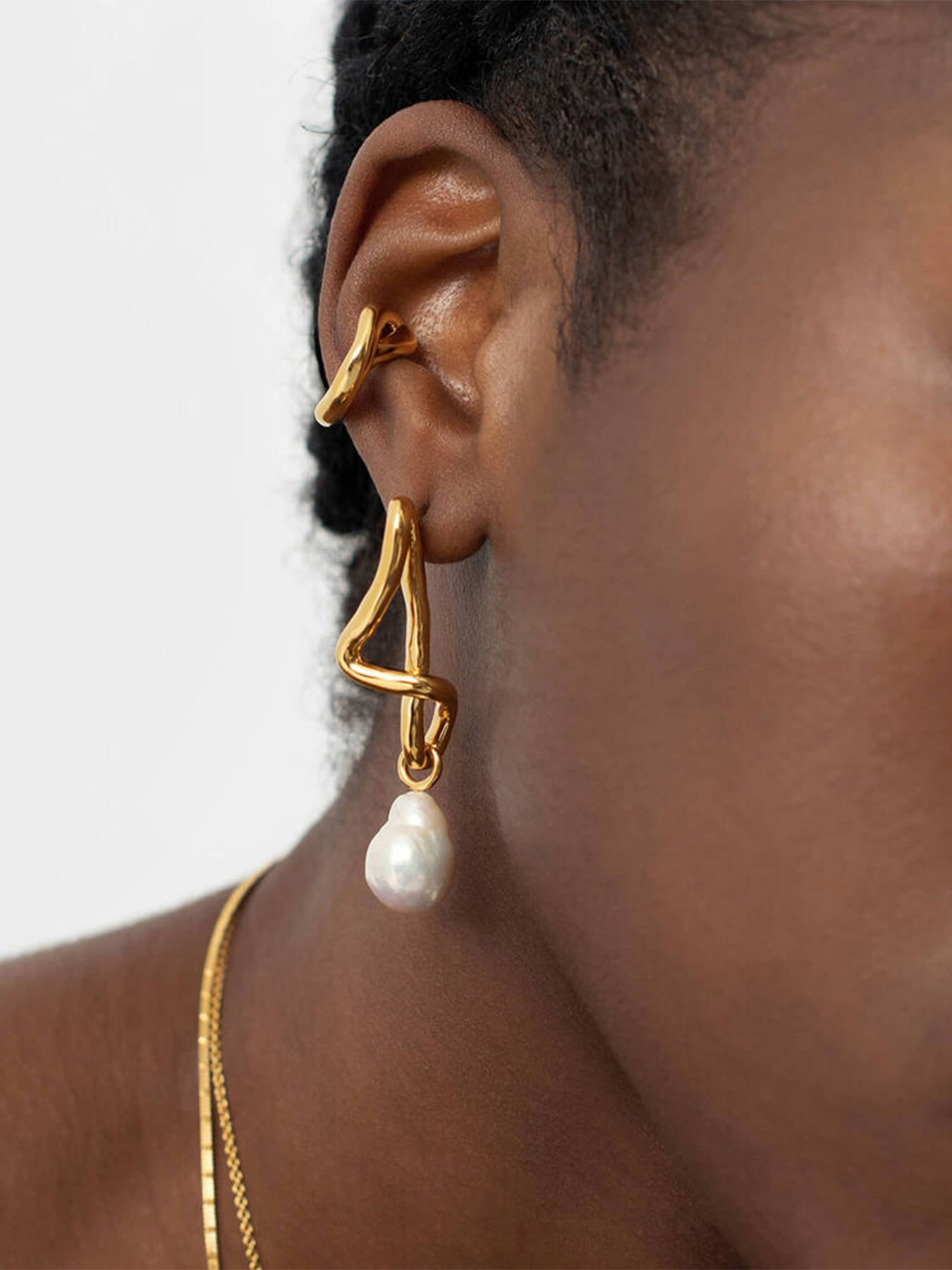 Molten Pearl Drop Earrings