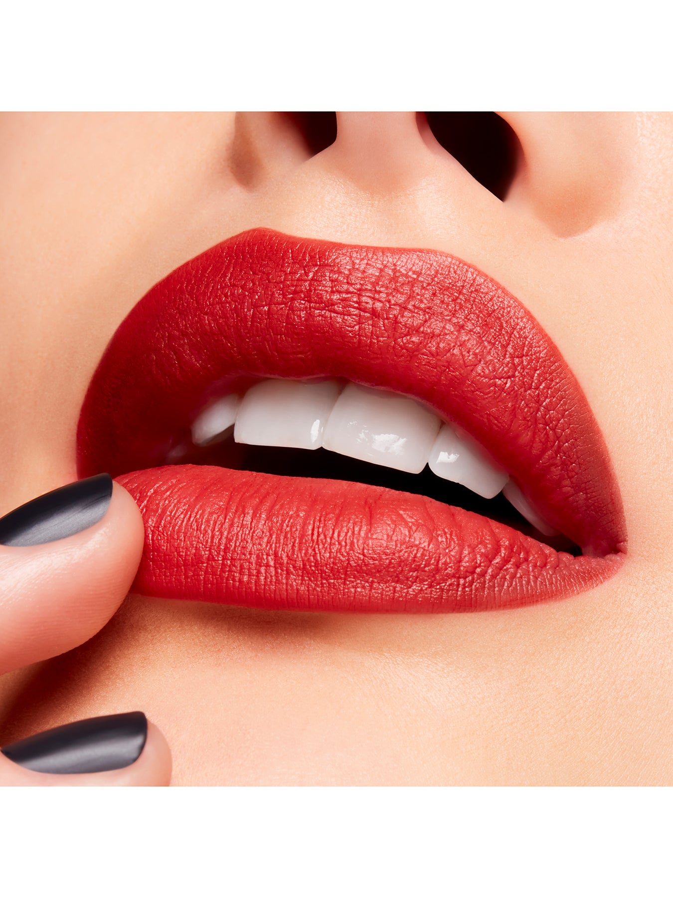 Powder Kiss Velvet Blur Slimstick