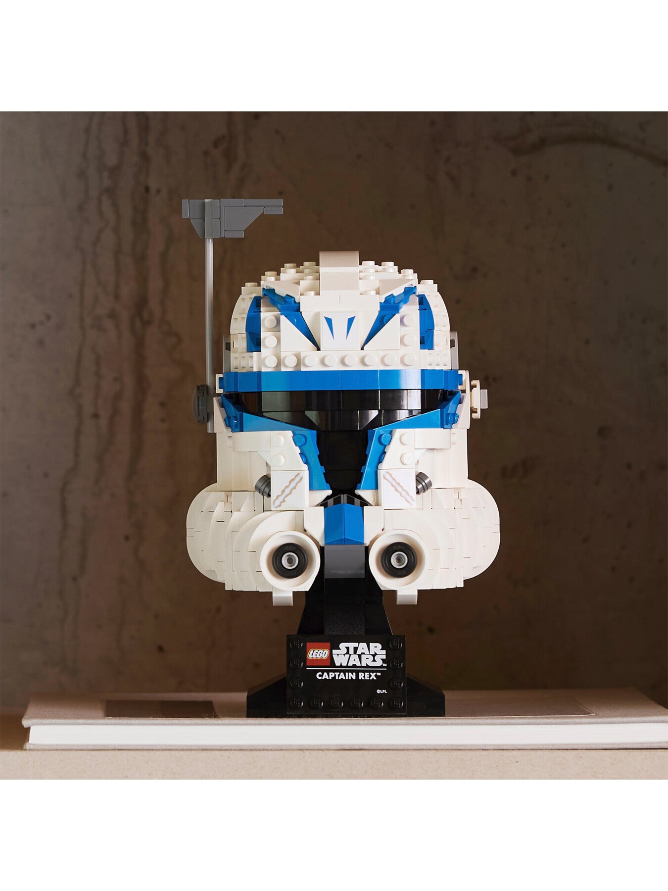 Star Wars Captain Rex Helmet Set for Adults 75349