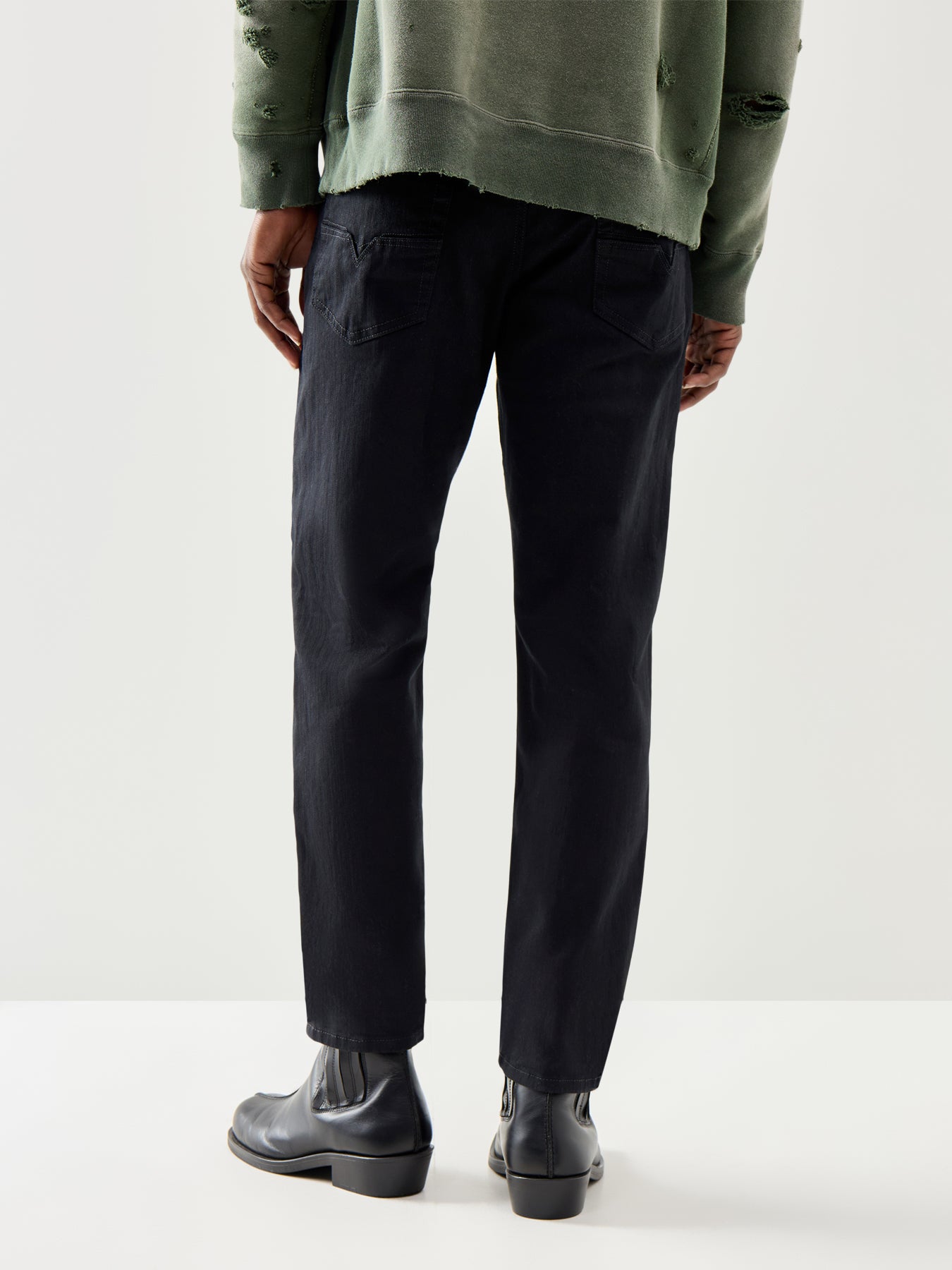 1986 Larkee-Beex Tapered Fit Jeans