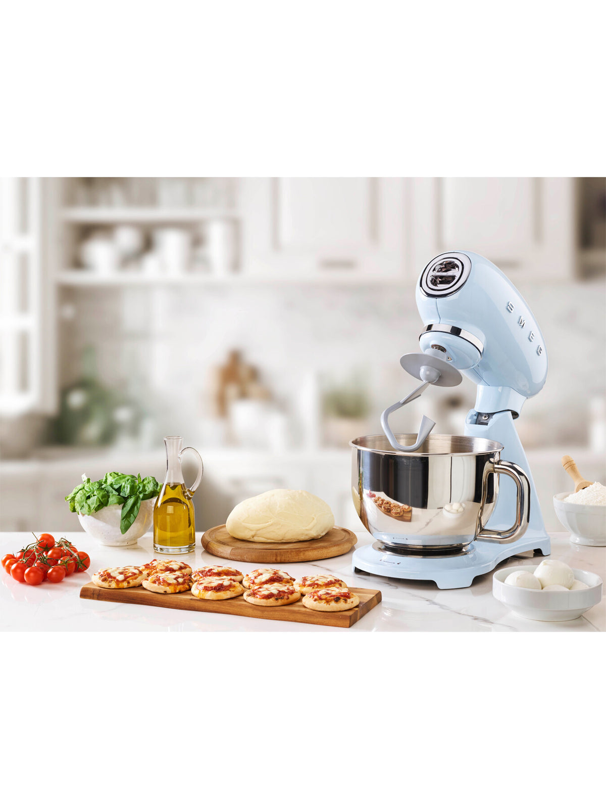 SMF03 Stand Mixer