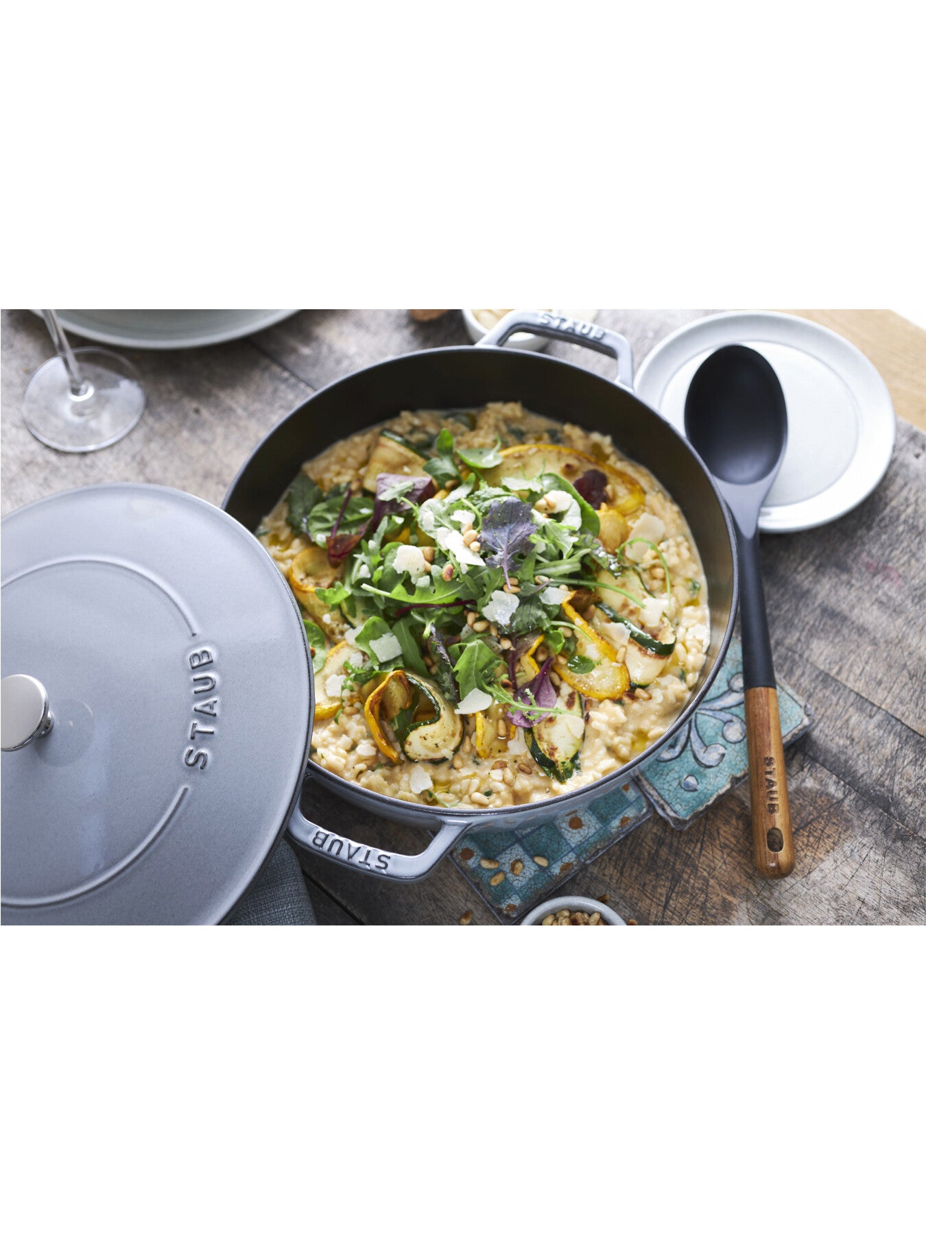 Cast Iron Chistera Saute Pan Grey