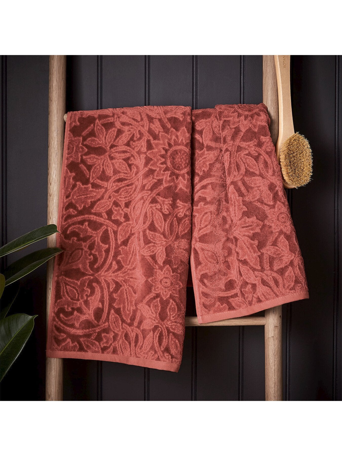 St James Bath Sheet