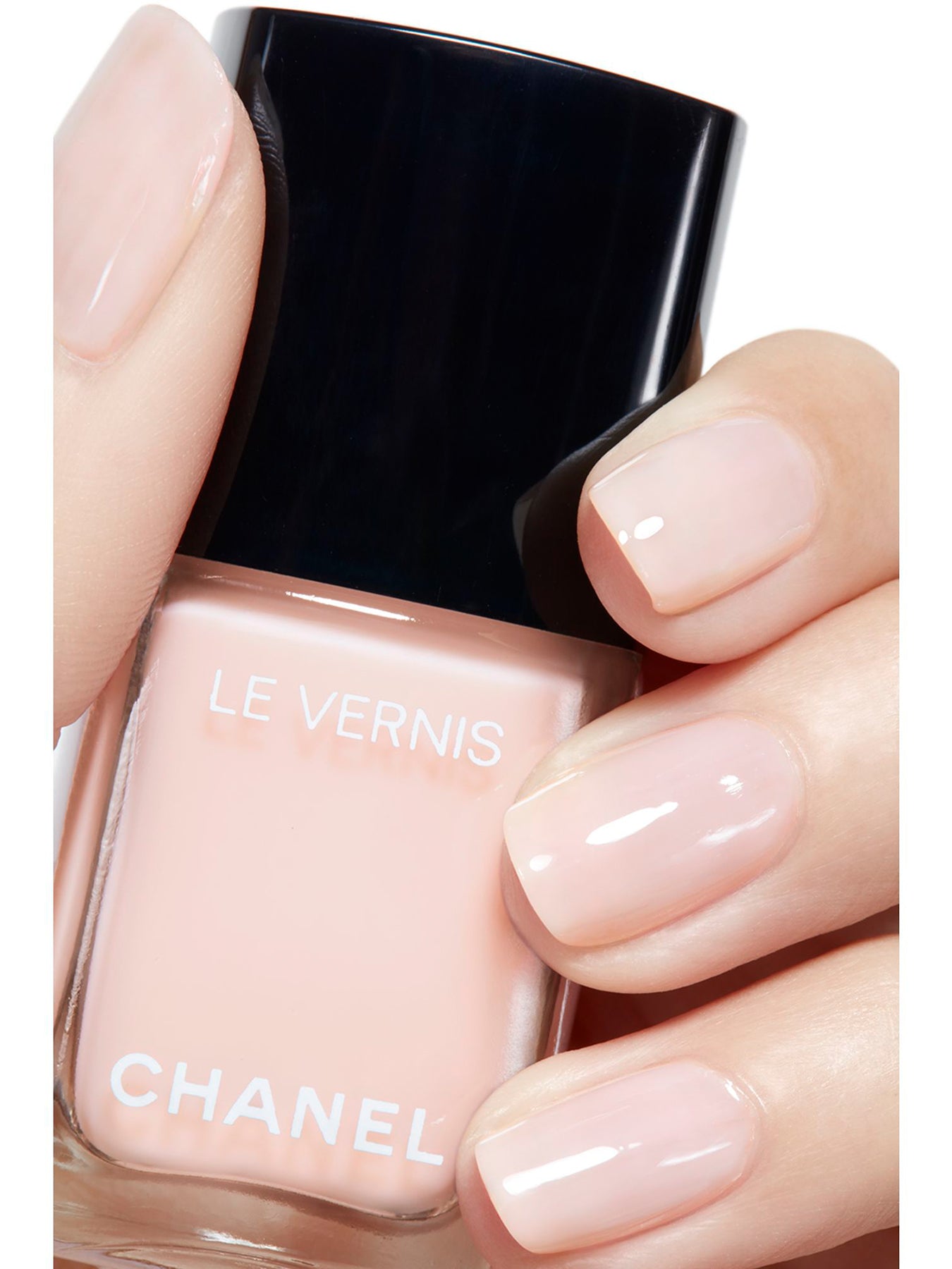 Le Vernis Nail Polish