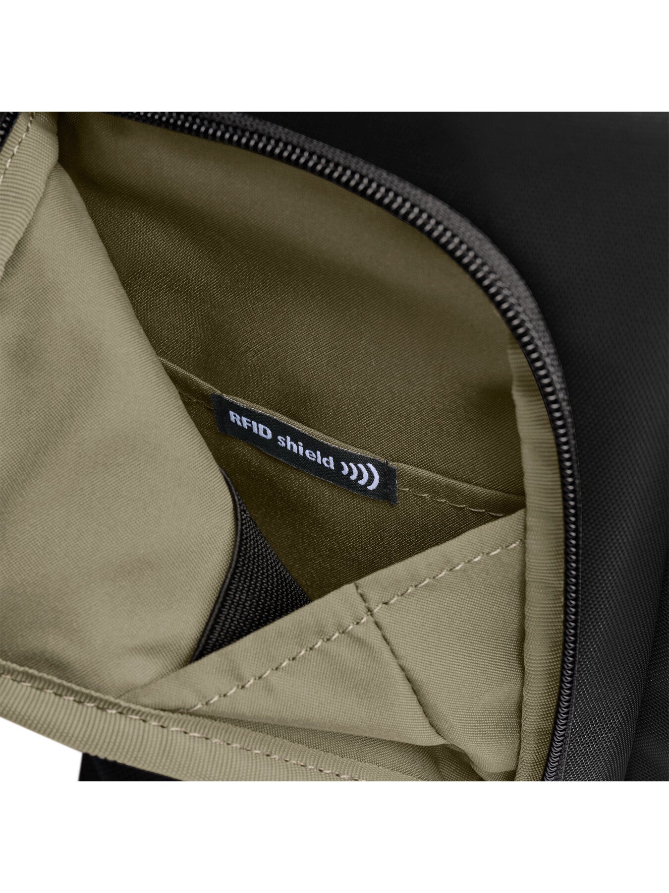 Briggs and Riley Medium Expandable 40cm Backpack