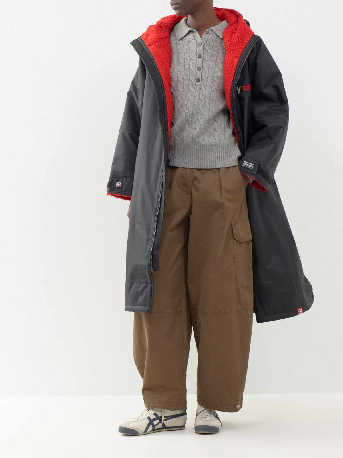 Advance Long Sleeve Changing Robe