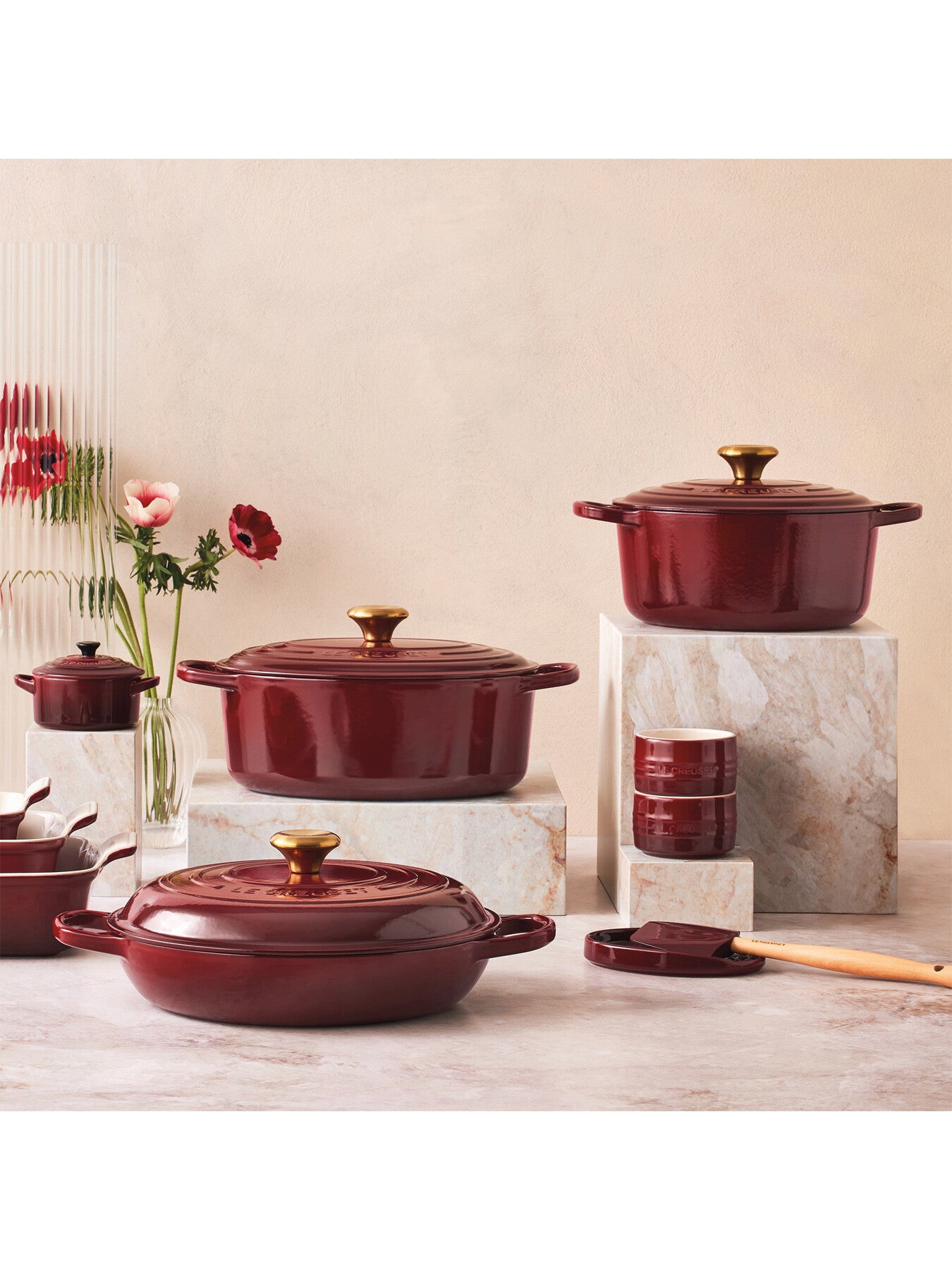 Cast Iron Round Casserole 20cm Garnett