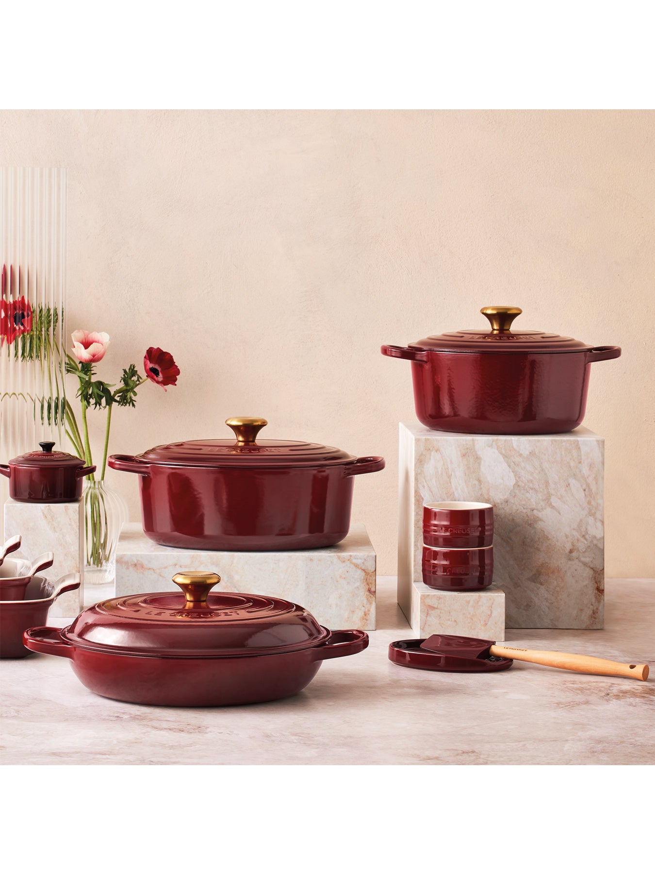 Cast Iron Round Casserole 28cm