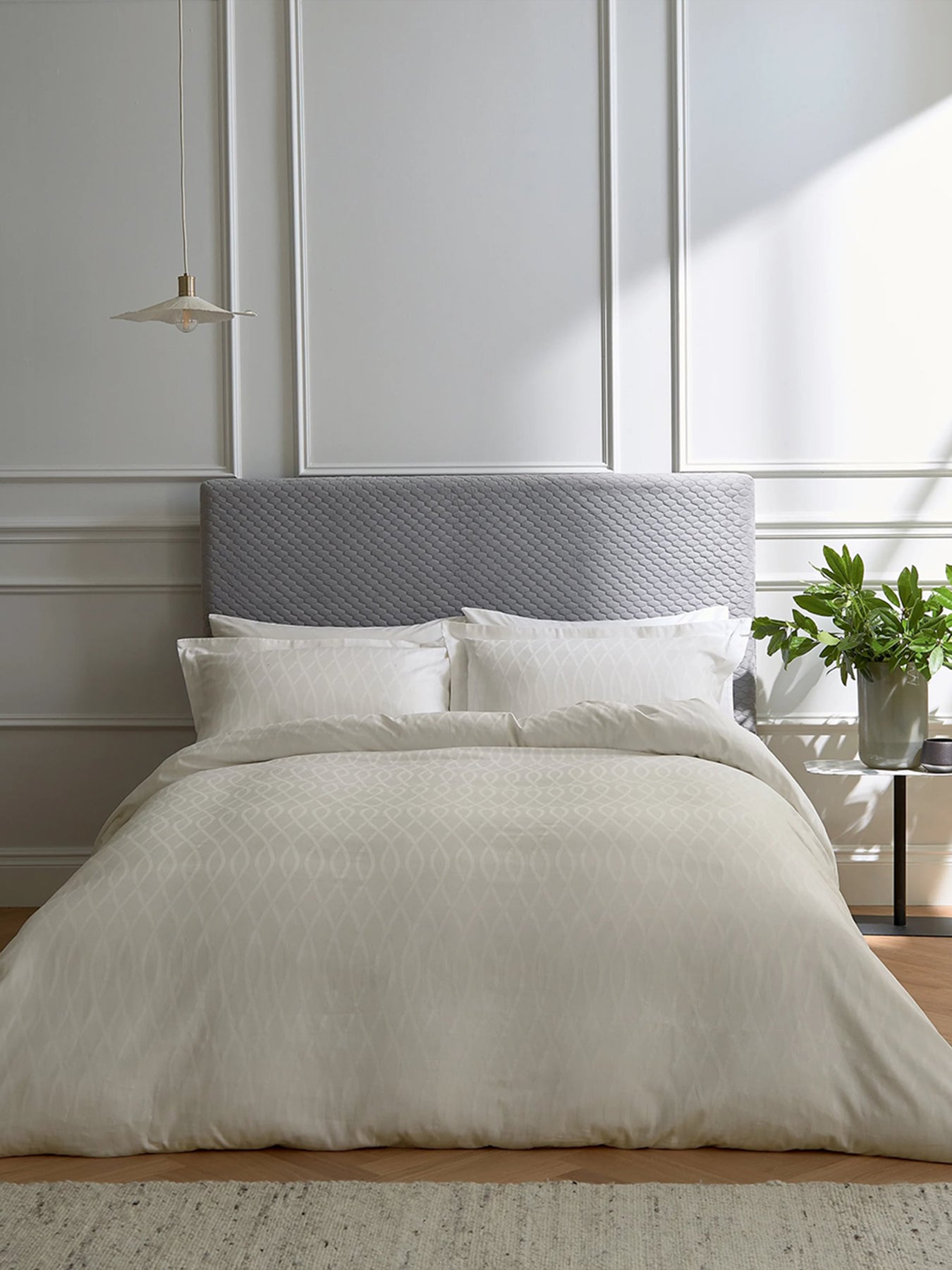 Ravello 250 thread count Chalk Cover Set White King