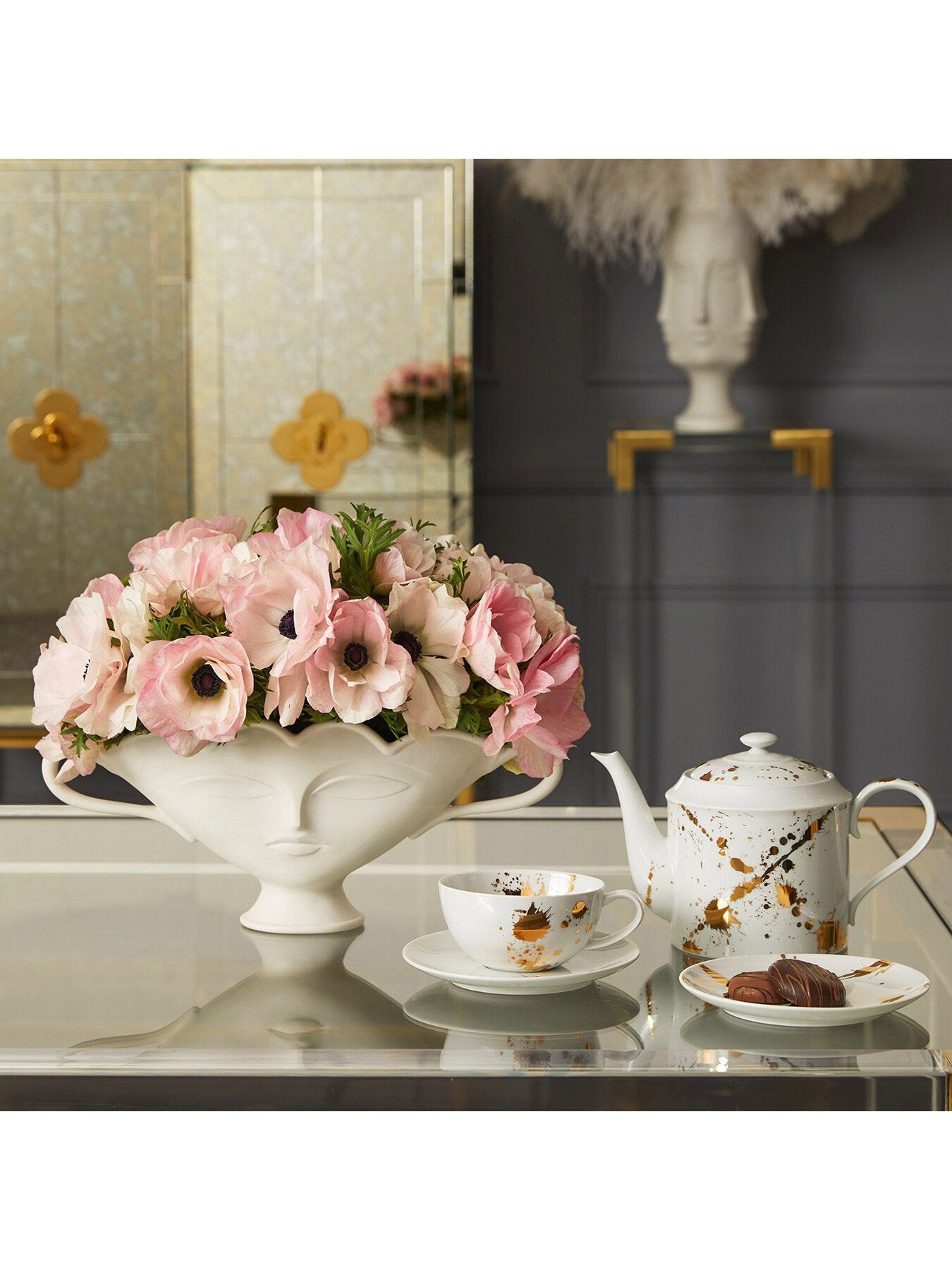 Giuliette Small Urn