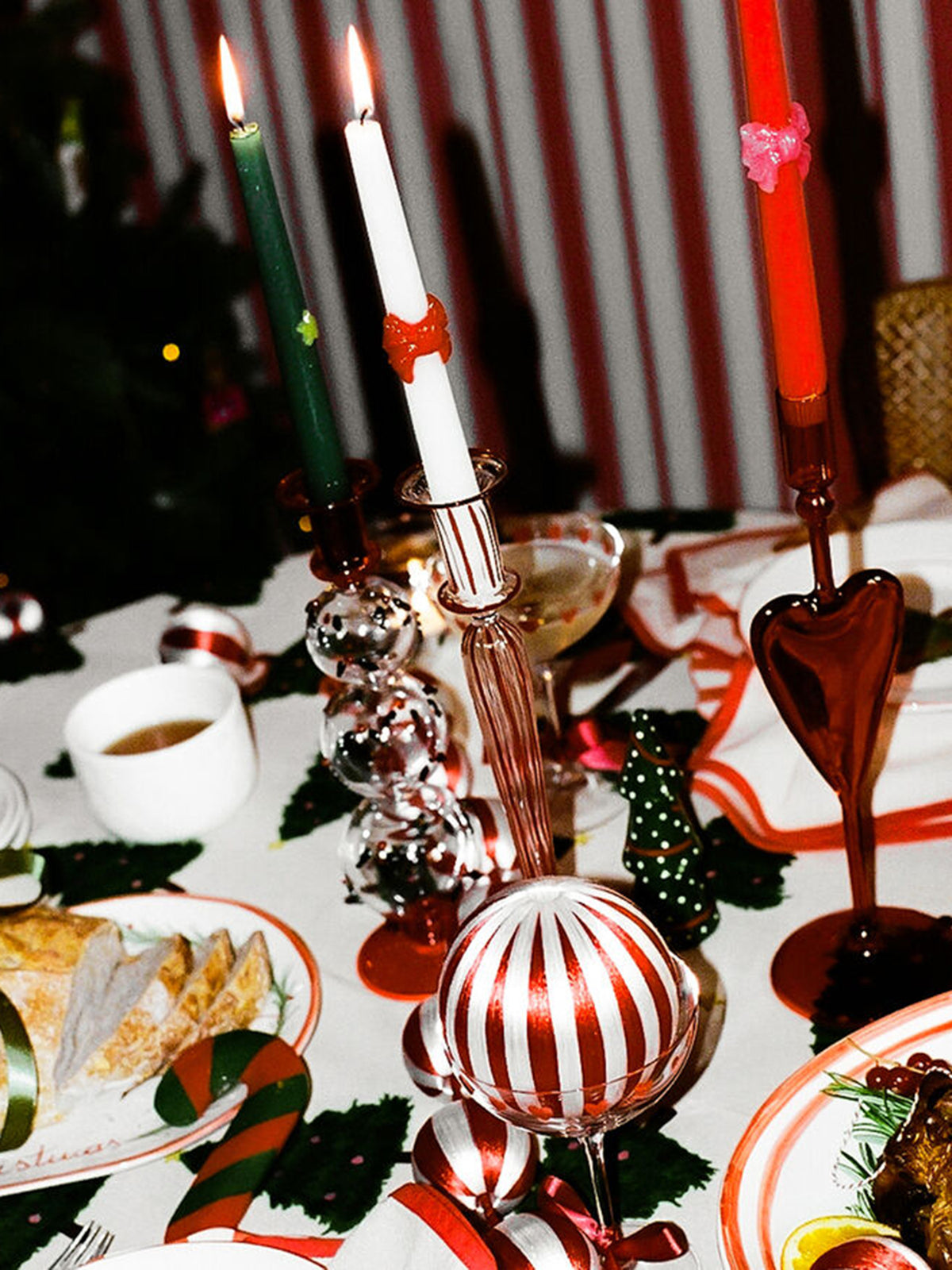 Winter Berries Bubble Christmas Candle Holder