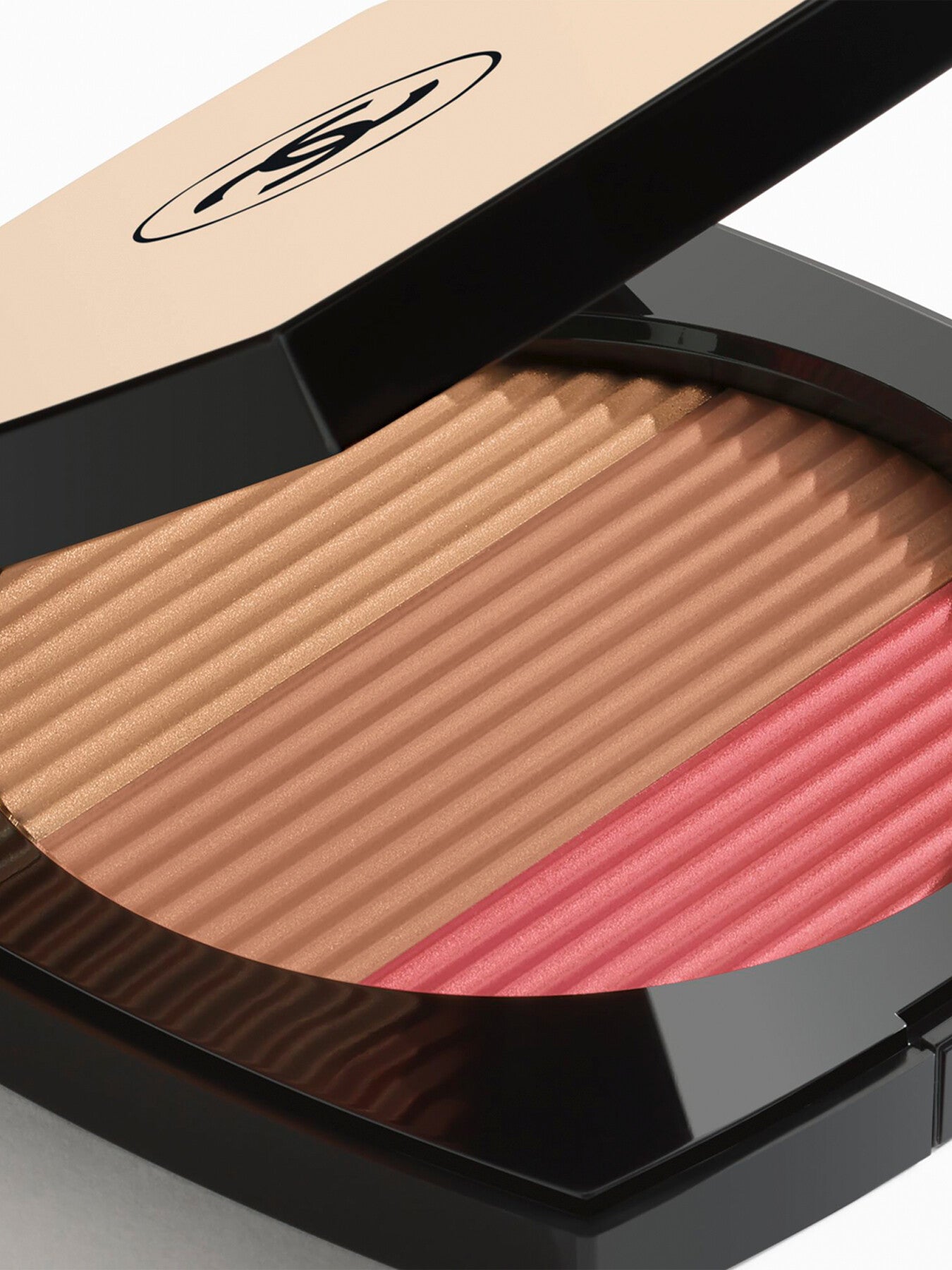 Les Beiges Healthy Glow Sun-Kissed Powder