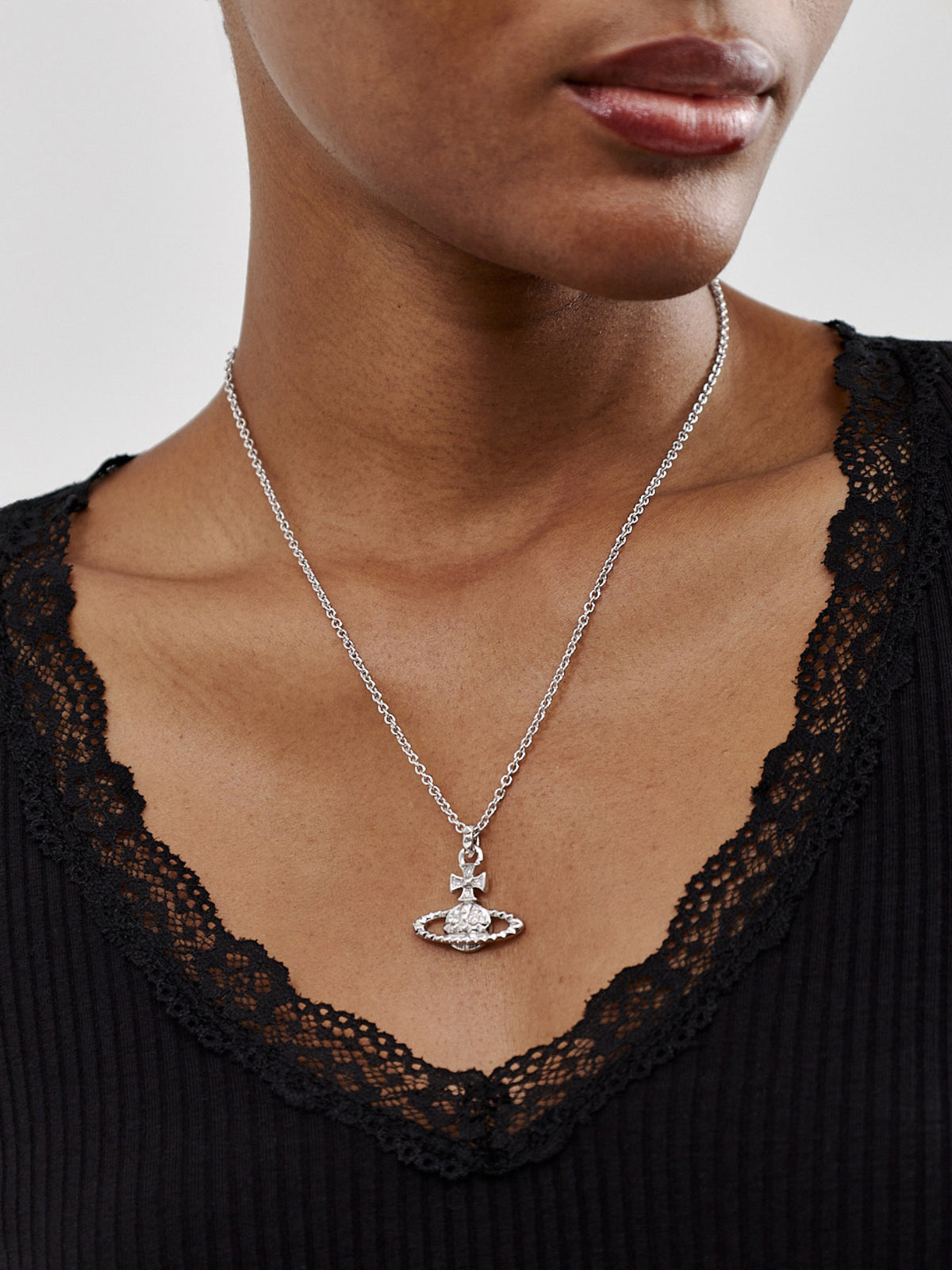 Mayfair Bas Relief Pendant Necklace