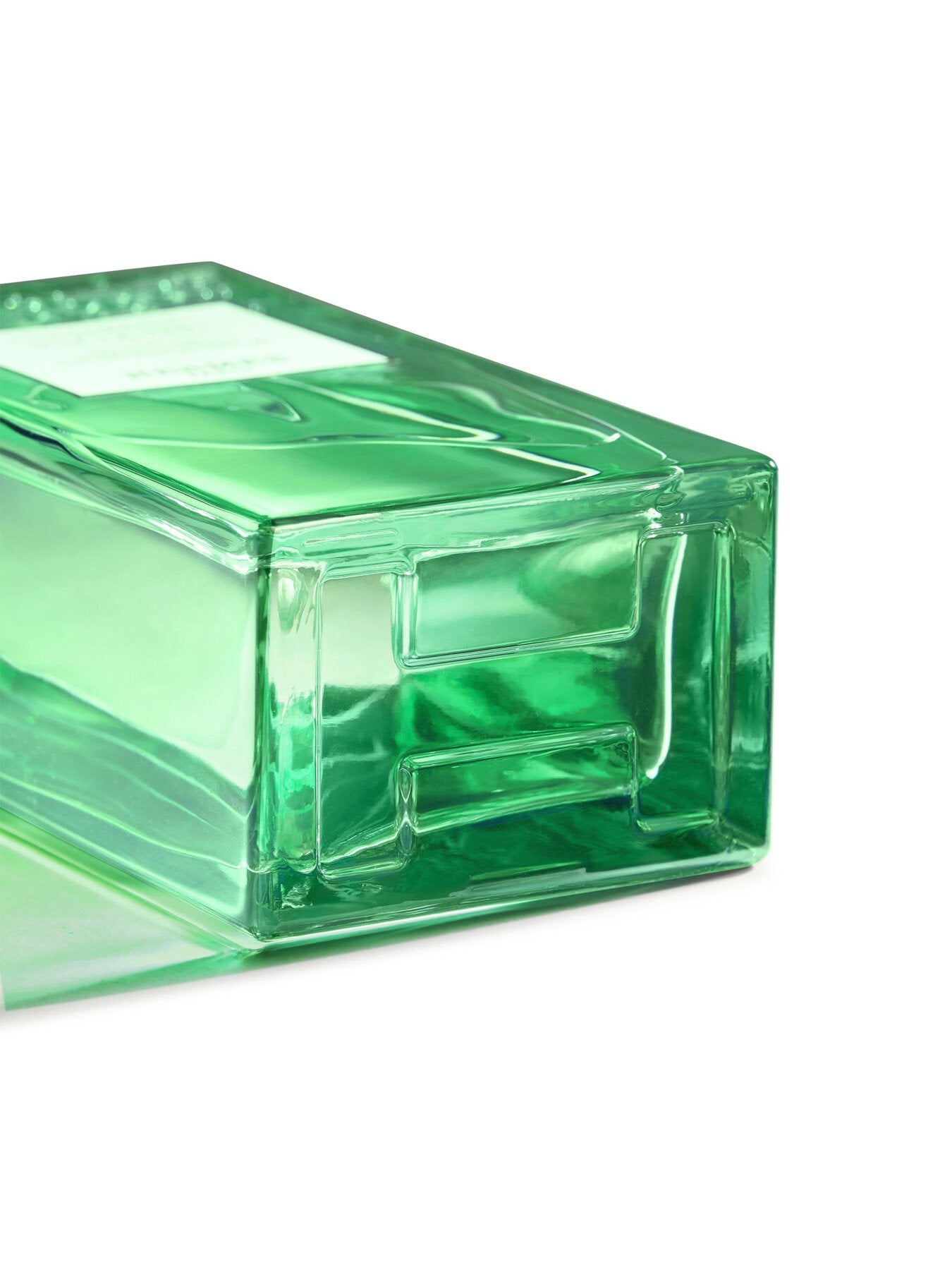 Un Jardin sur le Nil Hair and Body Shower Gel 200ml