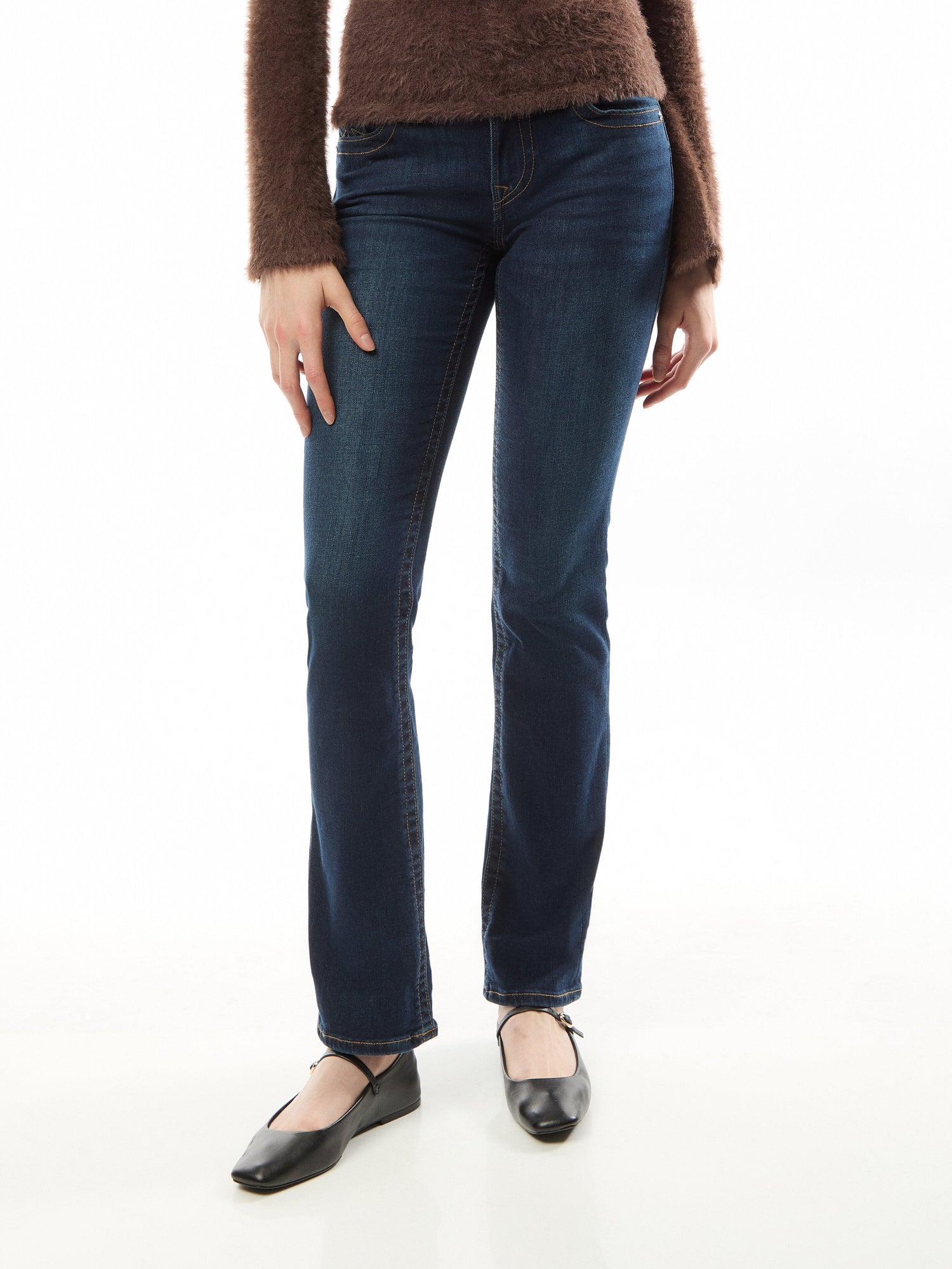 Billie Mid Rise Straight Jeans