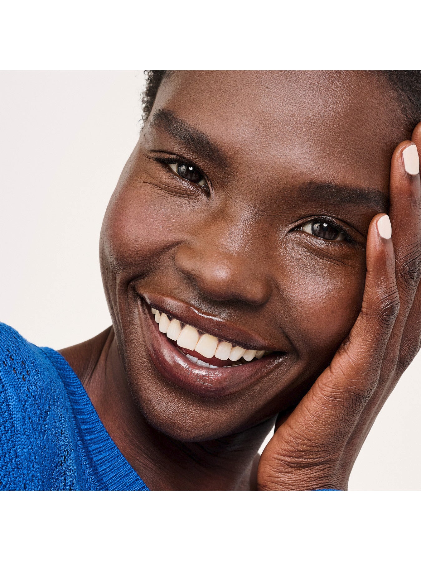 The Porefessional Power Matte and Blur Loose Setting Powder Mini 4g