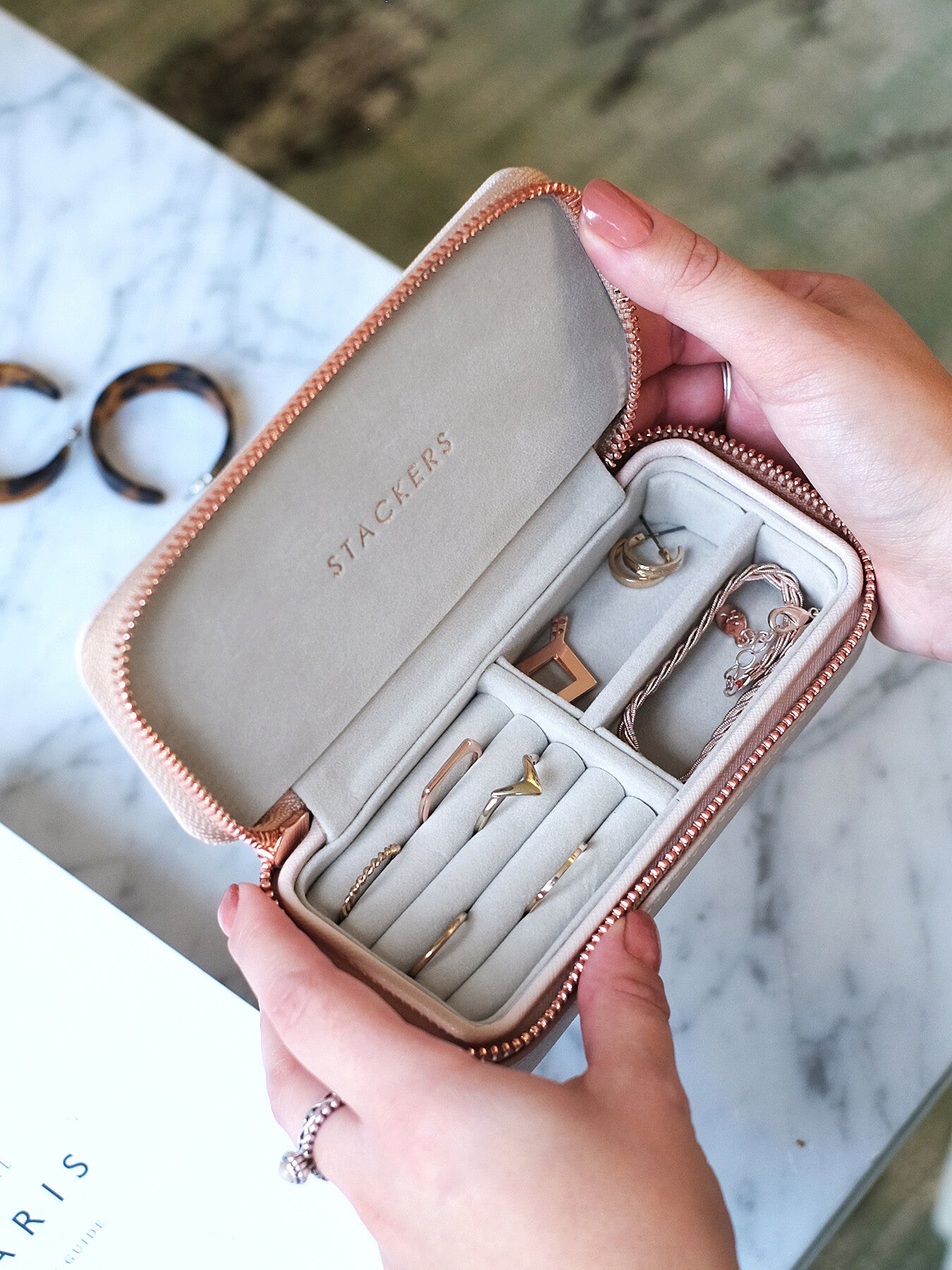 Medium Zipped Jewellery Box