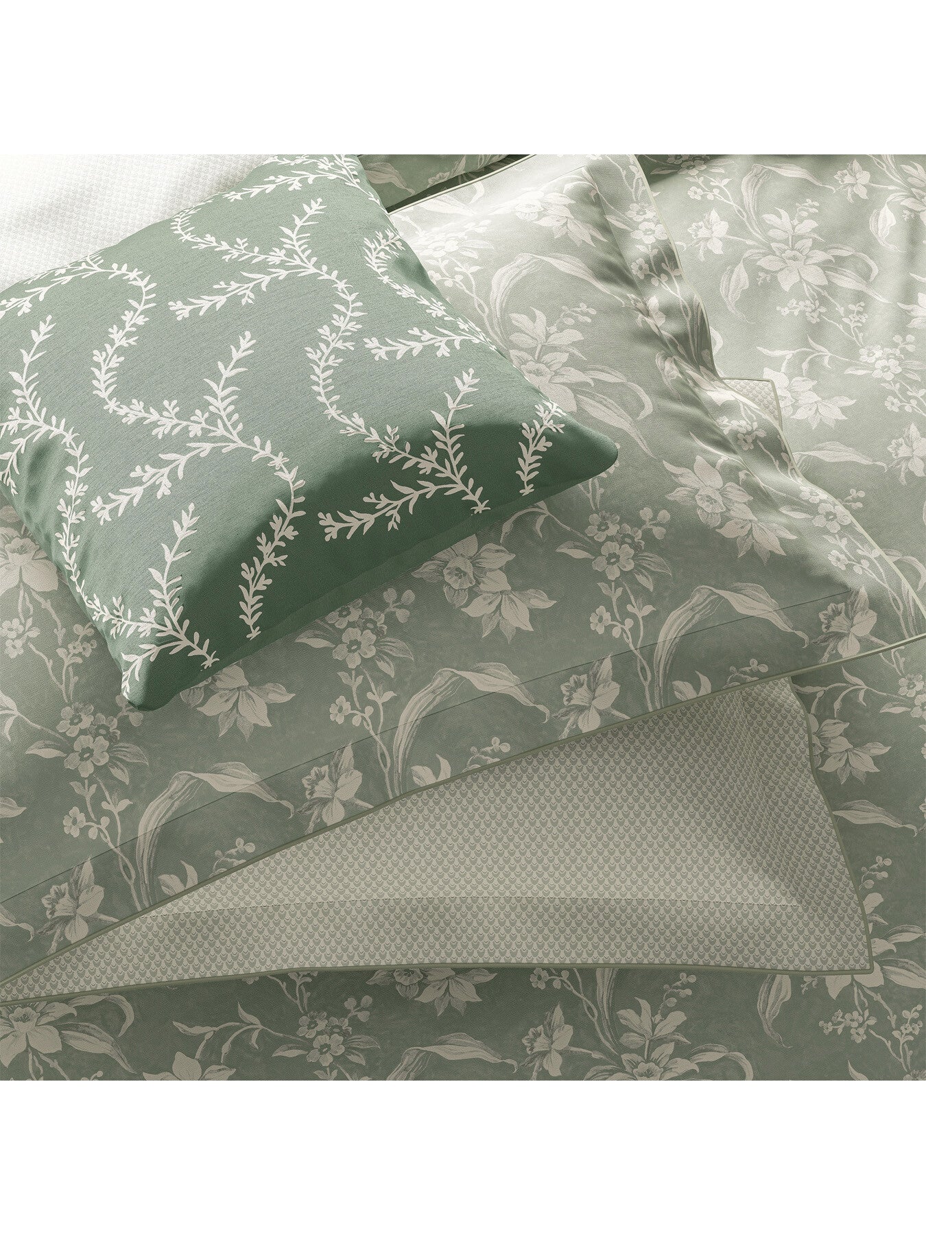 V&A Chikan Cushion
