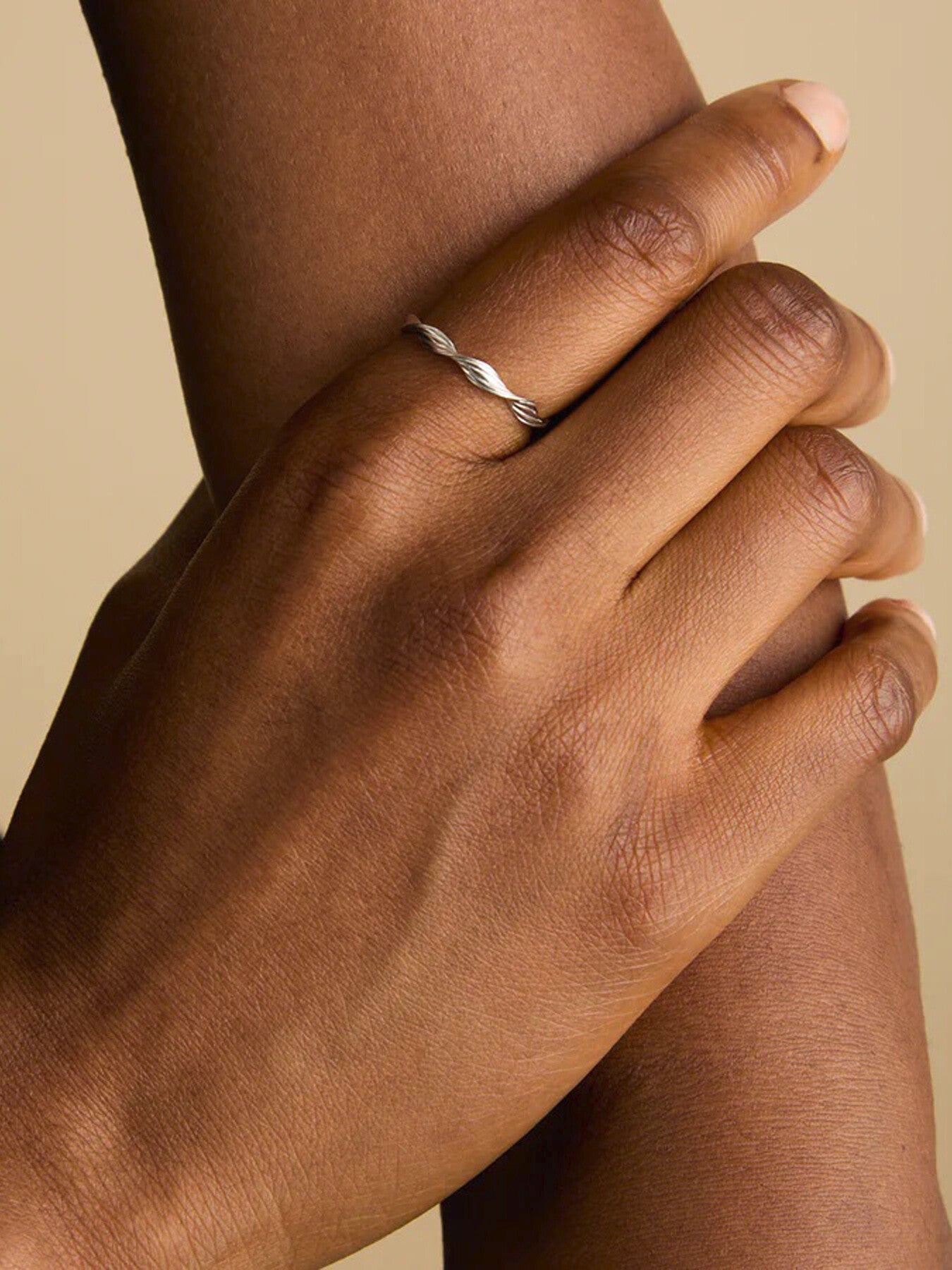 Twist Band Ring