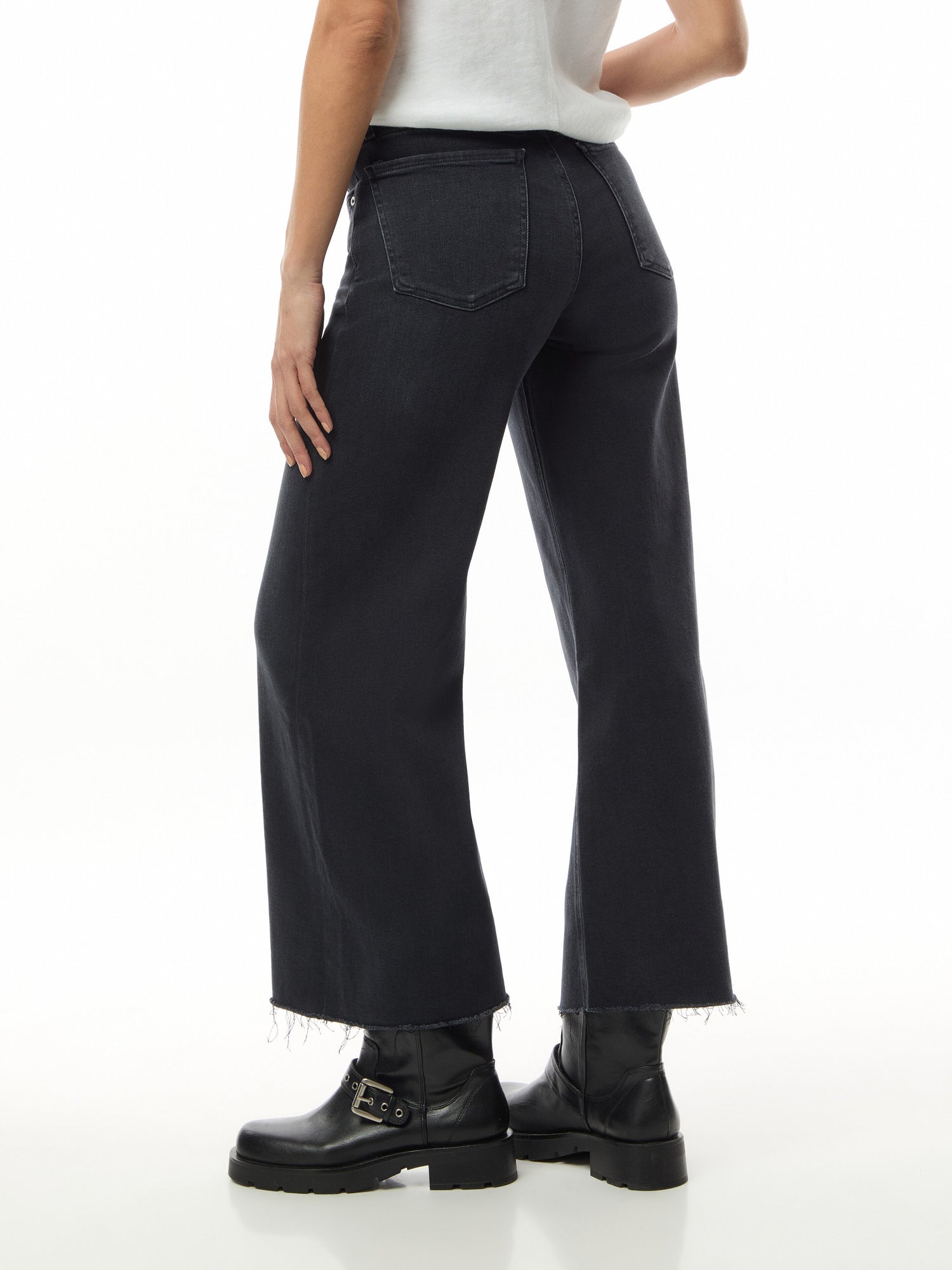 Lyra Wide Leg Crop Jeans