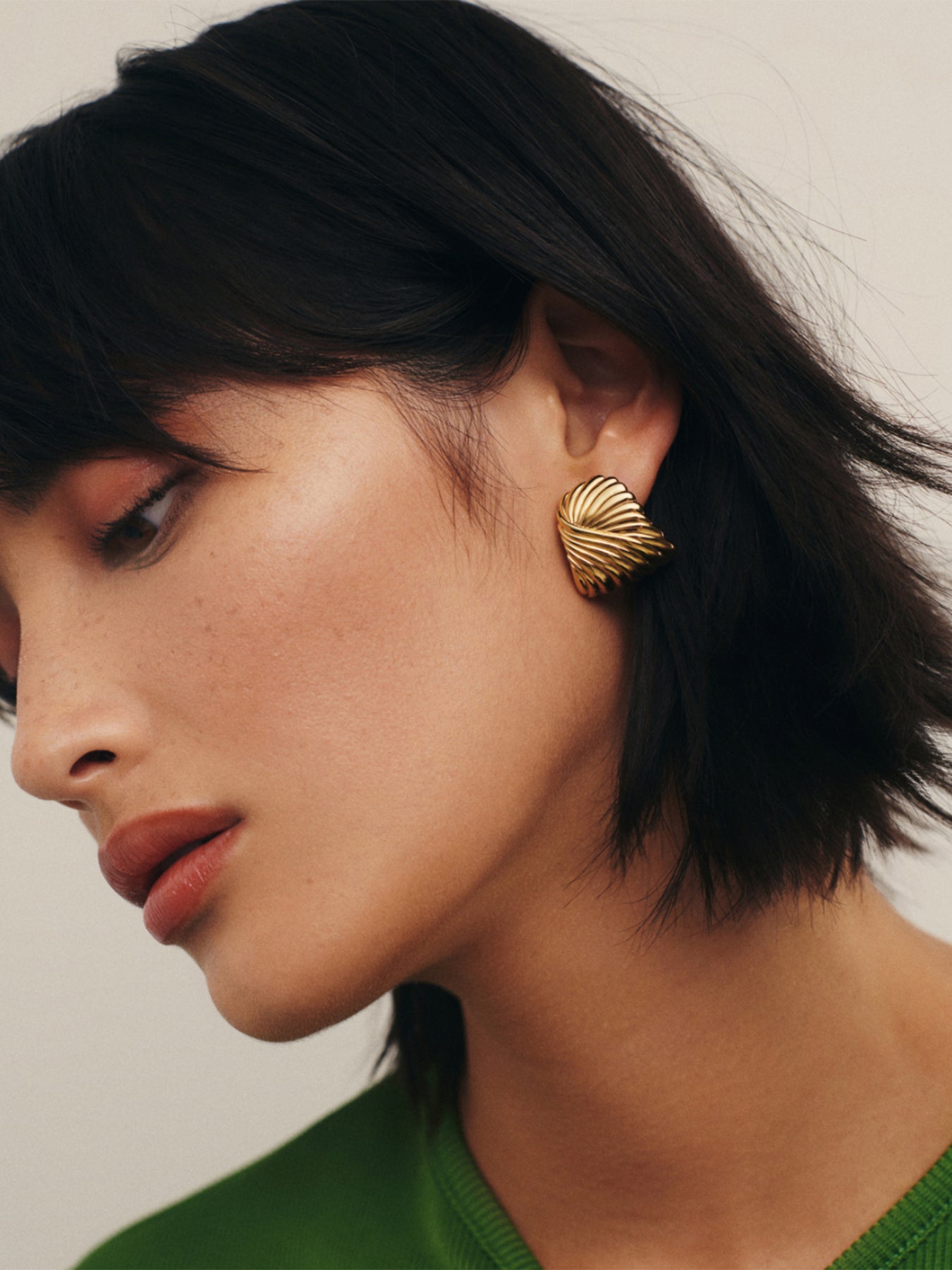 Ripple Oversized Stud Earrings 18kt gold