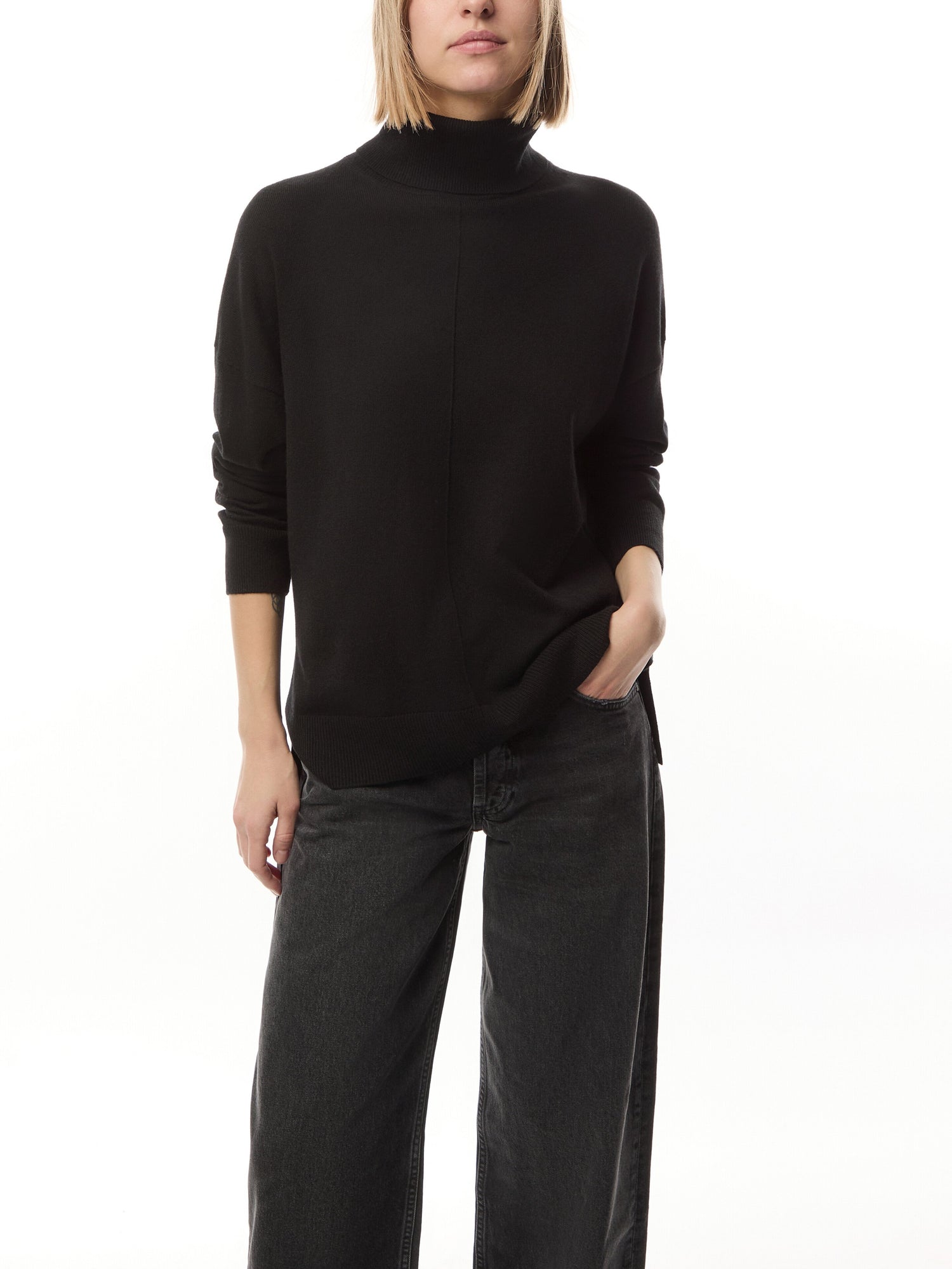 Relaxed Roll Neck