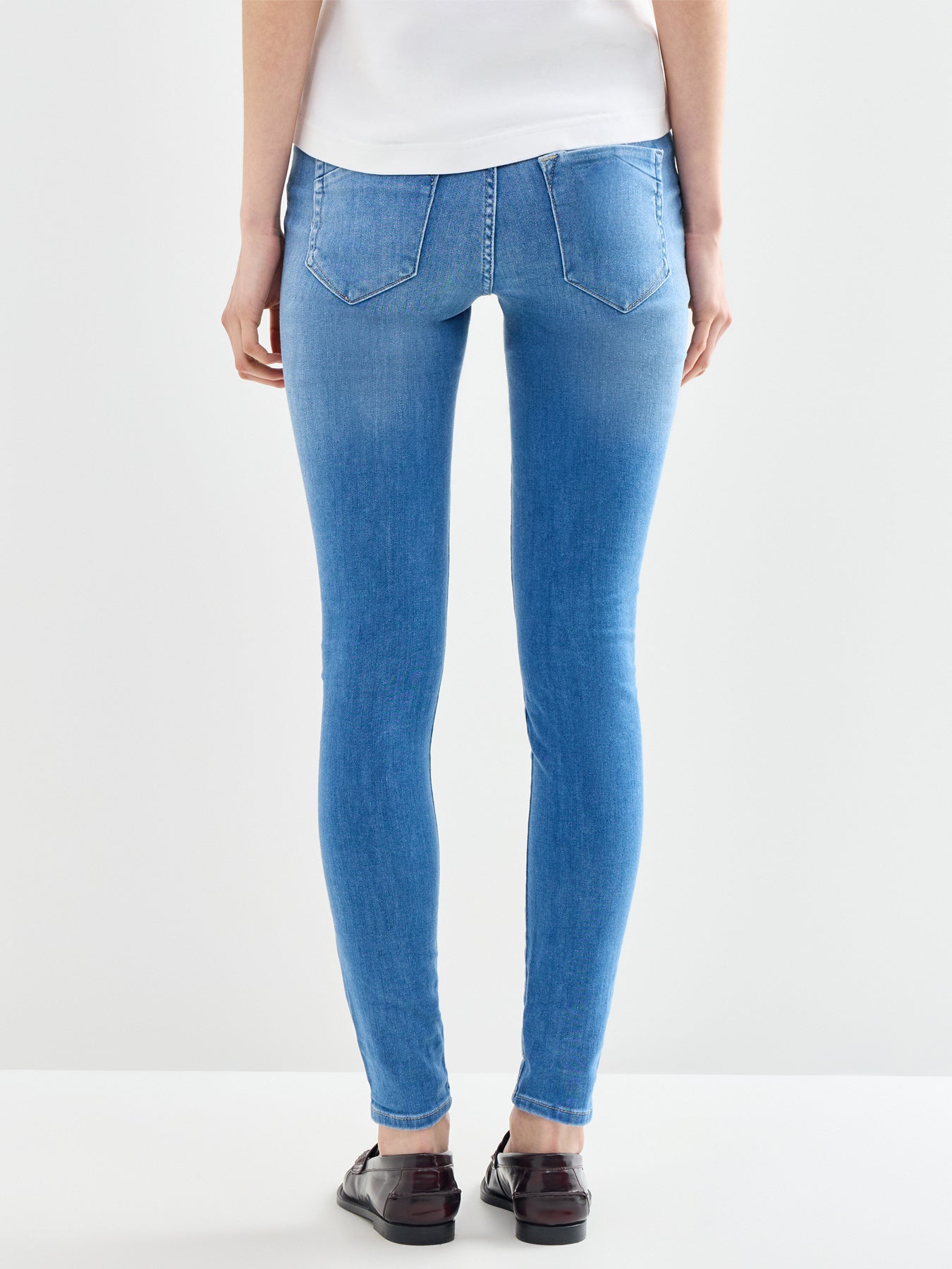 Blush Icon Coin Mid Rise Skinny Jeans Medium Blue